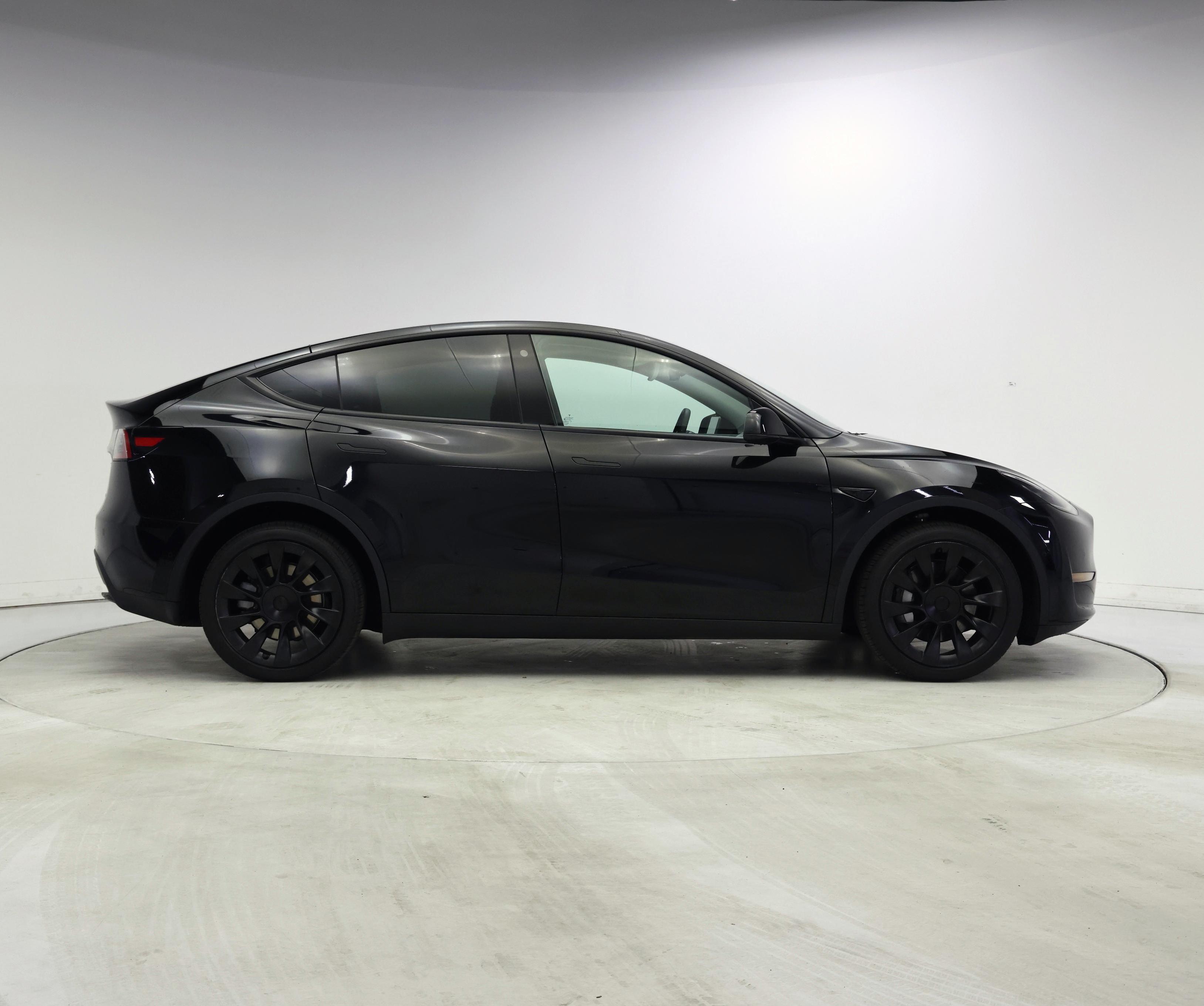 Thumbnail: 2022 Tesla Model Y - 7