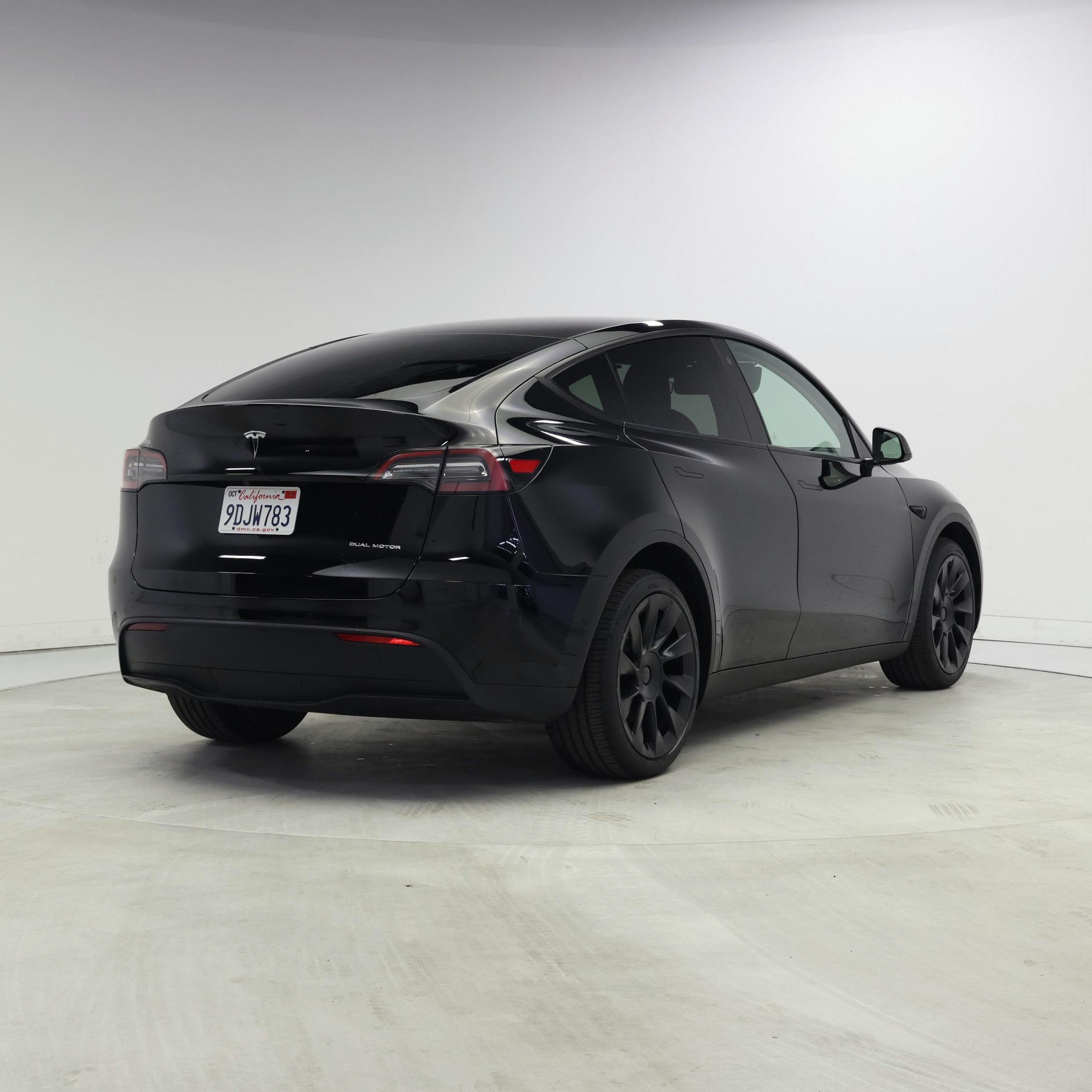 Thumbnail: 2022 Tesla Model Y - 8