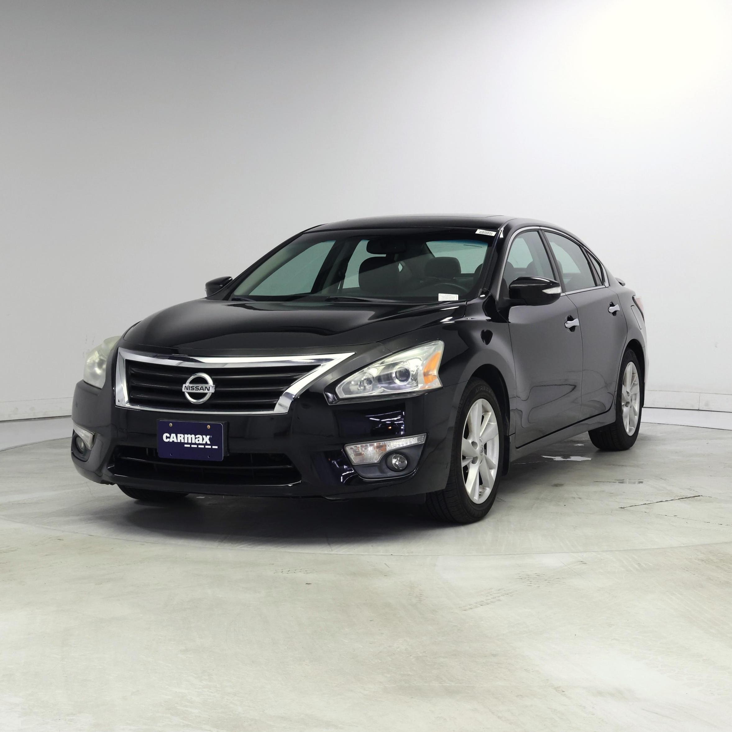 Thumbnail: 2015 Nissan Altima - 4