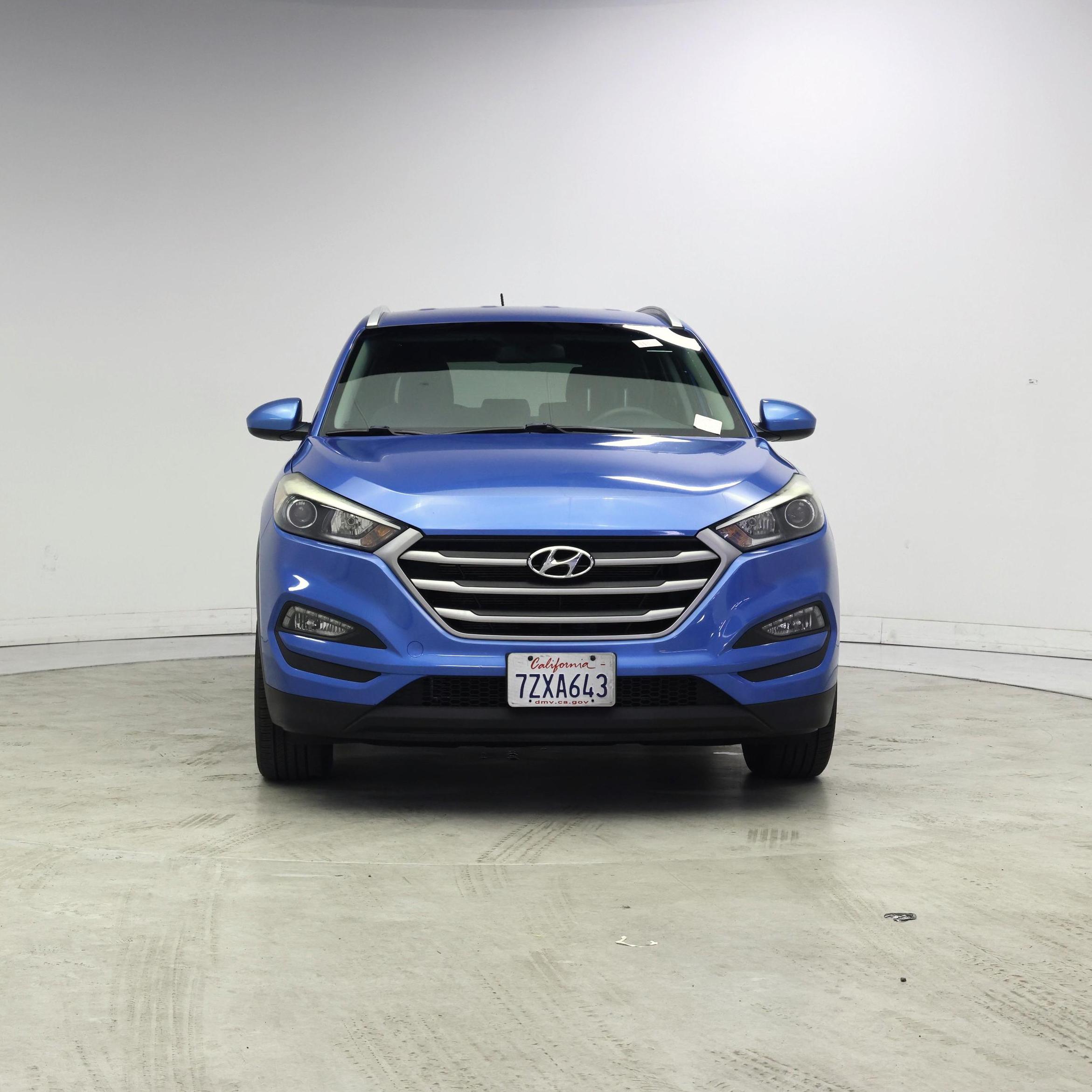 Thumbnail: 2017 Hyundai Tucson - 5