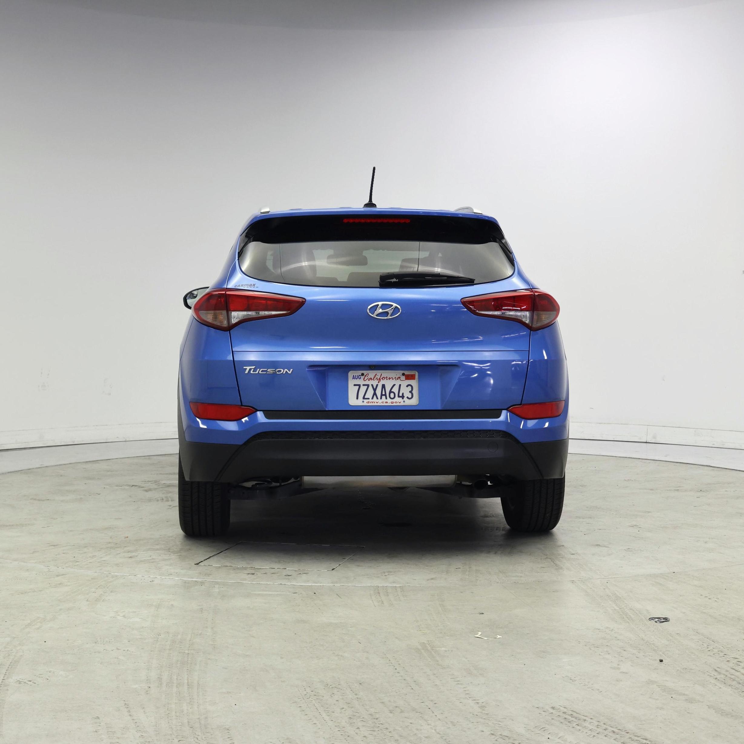 Thumbnail: 2017 Hyundai Tucson - 6