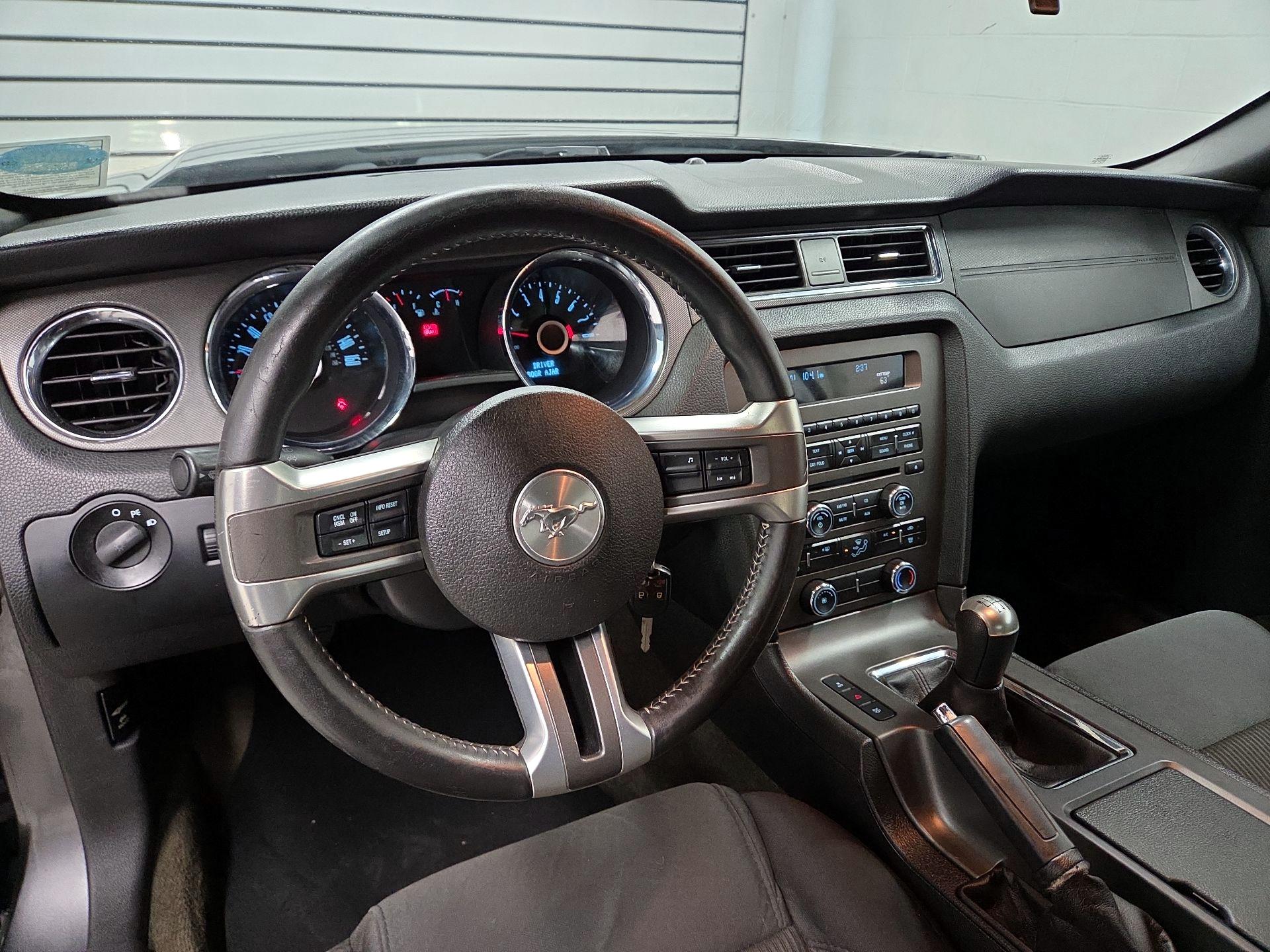 Thumbnail: 2014 Ford Mustang - 9