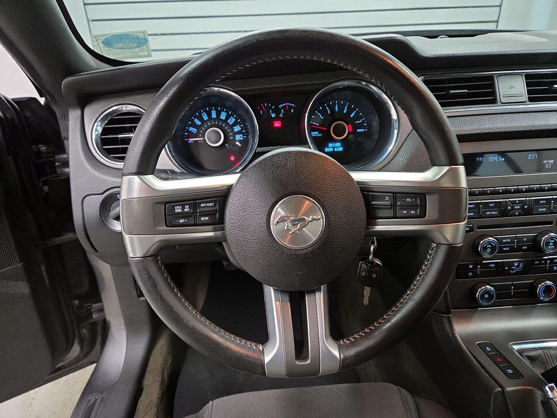 Thumbnail: 2014 Ford Mustang - 10