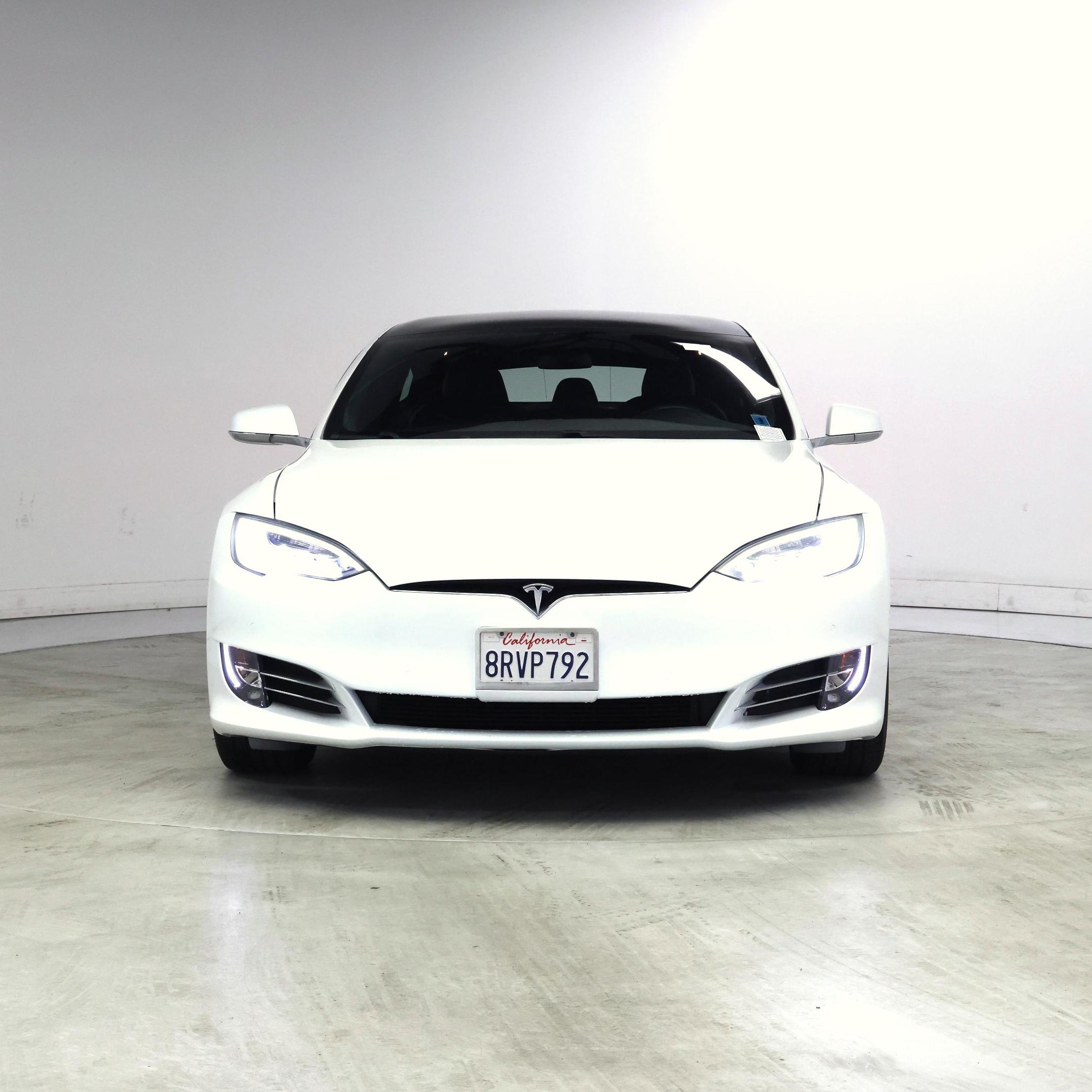 Thumbnail: 2020 Tesla Model S - 5