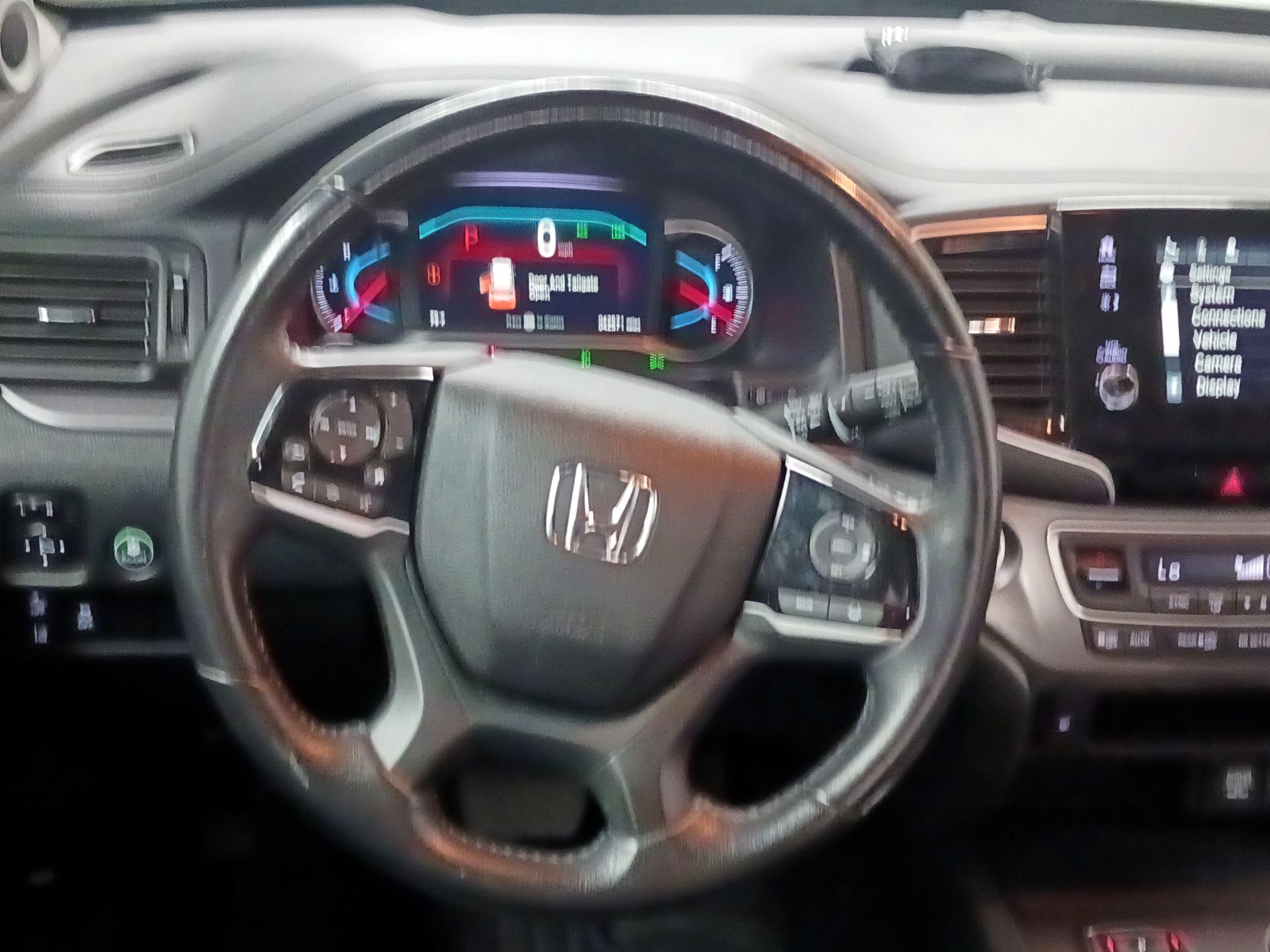 Thumbnail: 2021 Honda Pilot - 10