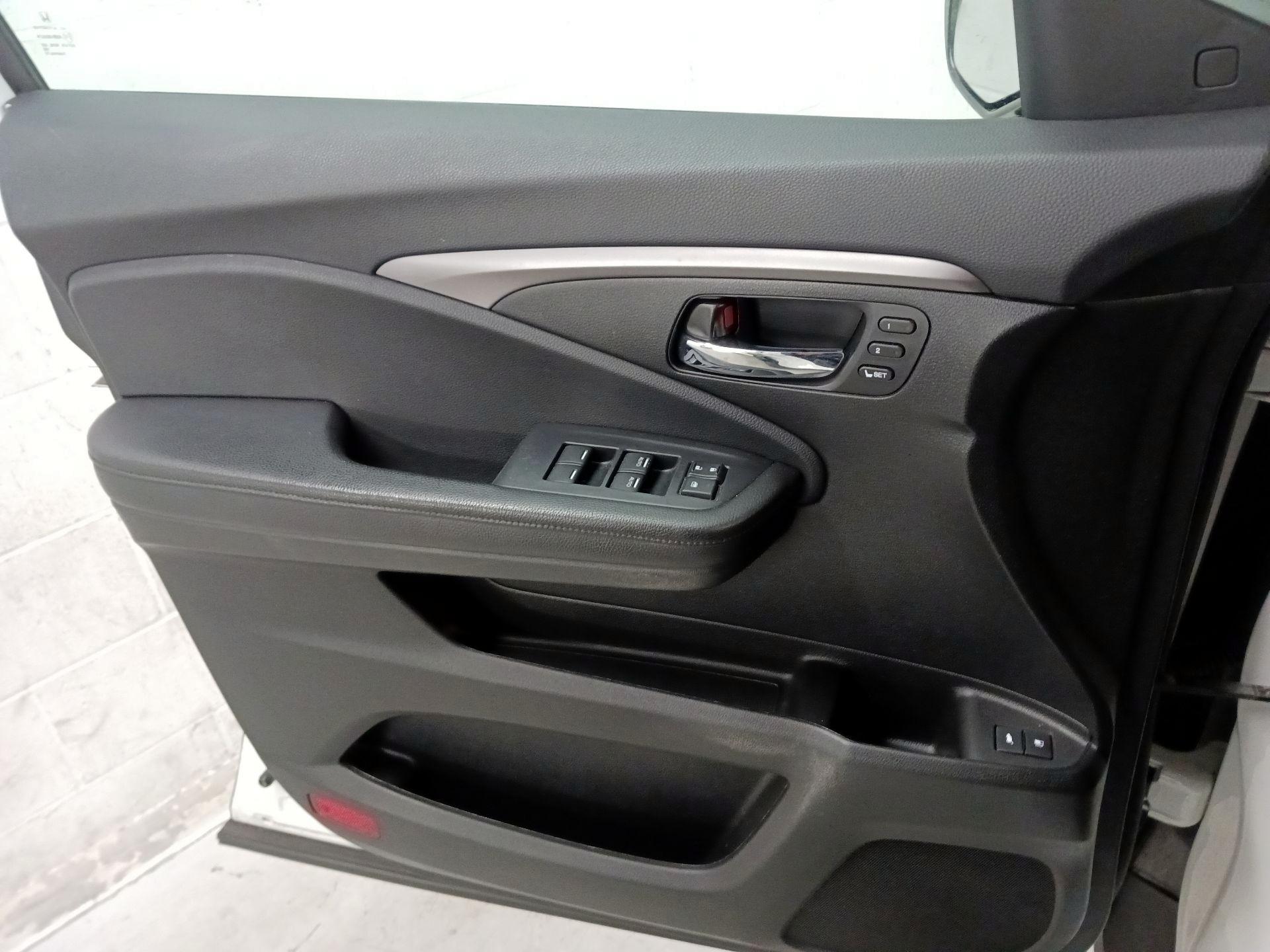 Thumbnail: 2021 Honda Pilot - 12
