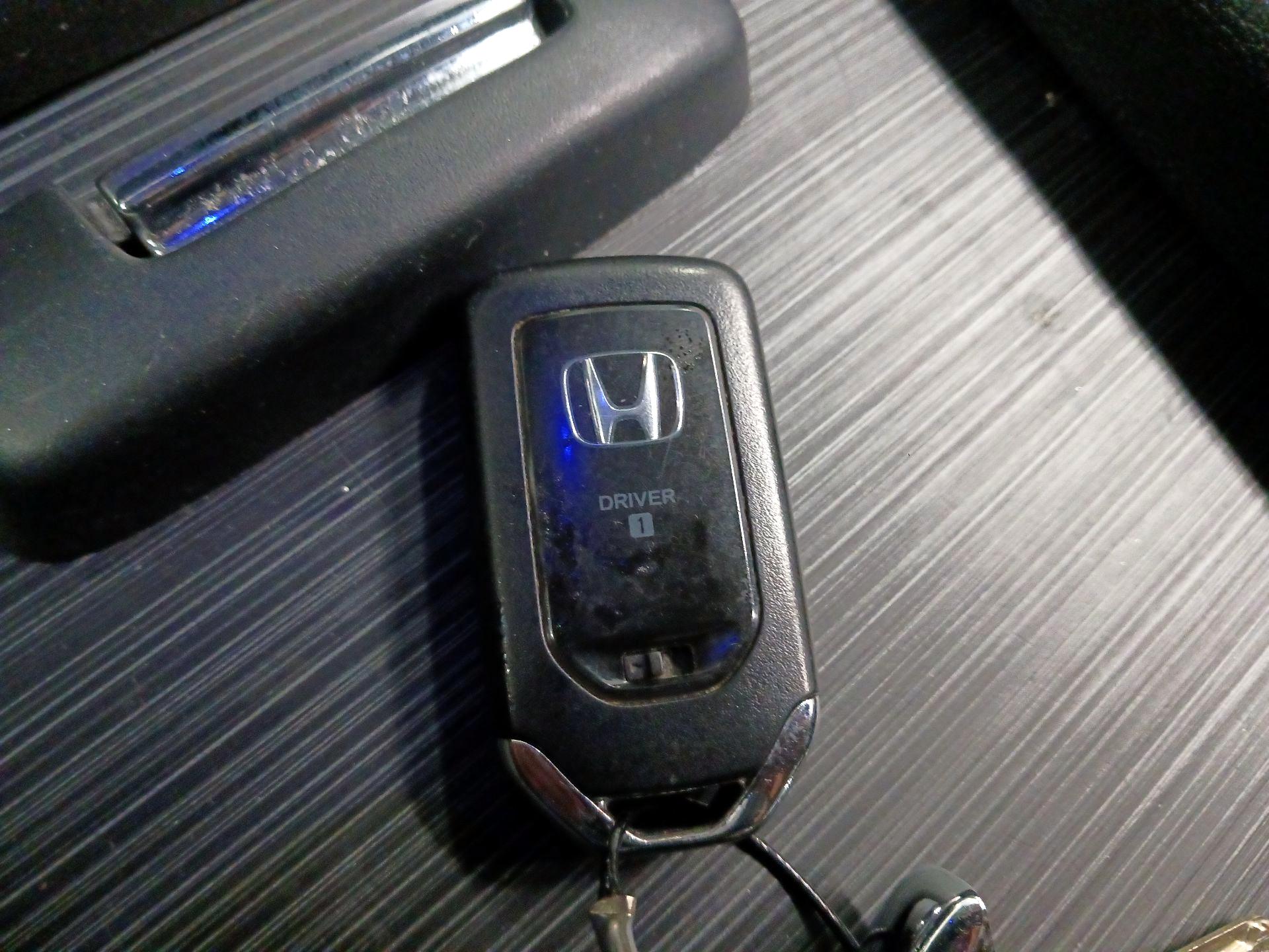 Thumbnail: 2021 Honda Pilot - 20