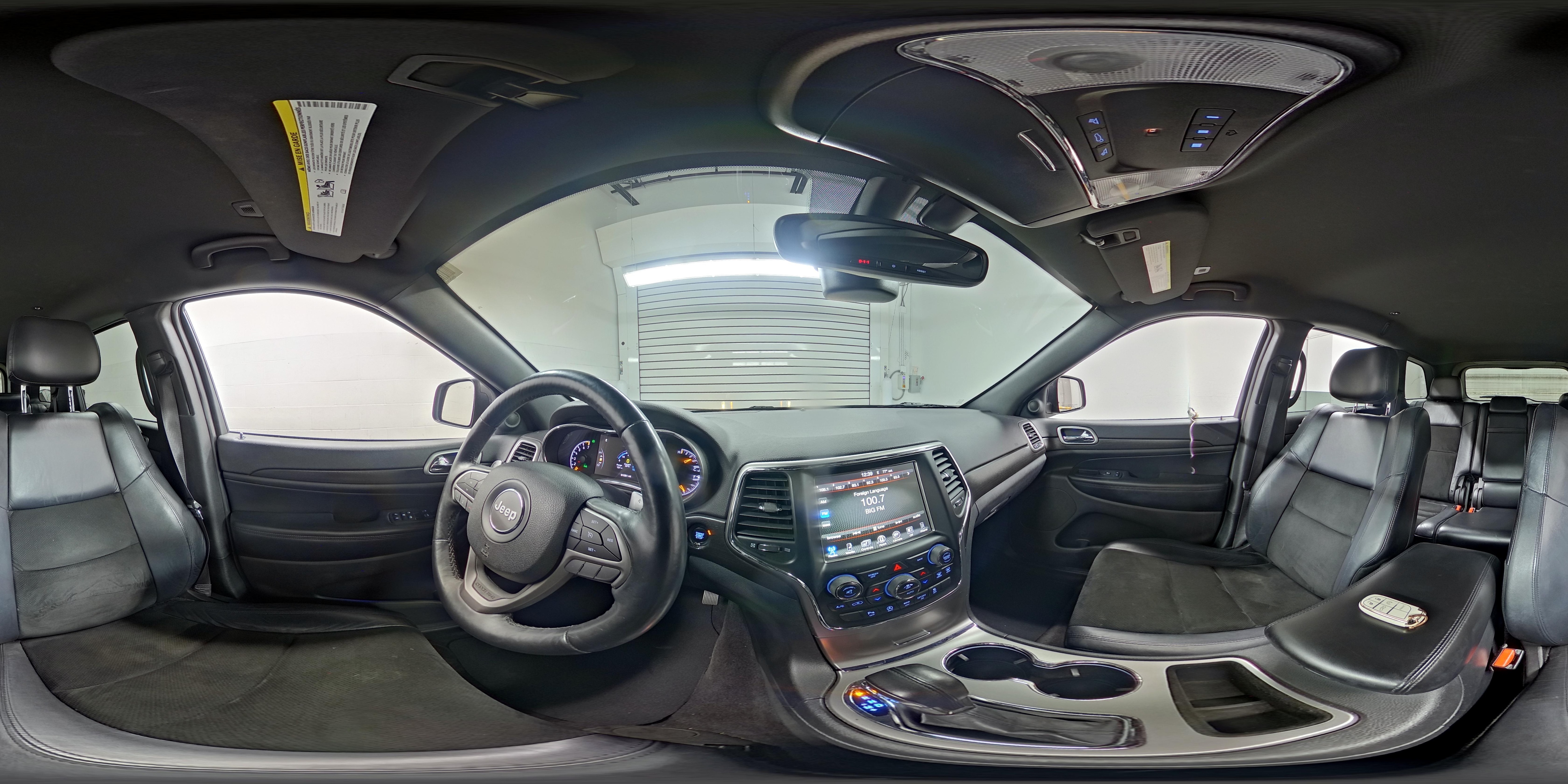 2017 Jeep Grand Cherokee Altitude - Photo 25
