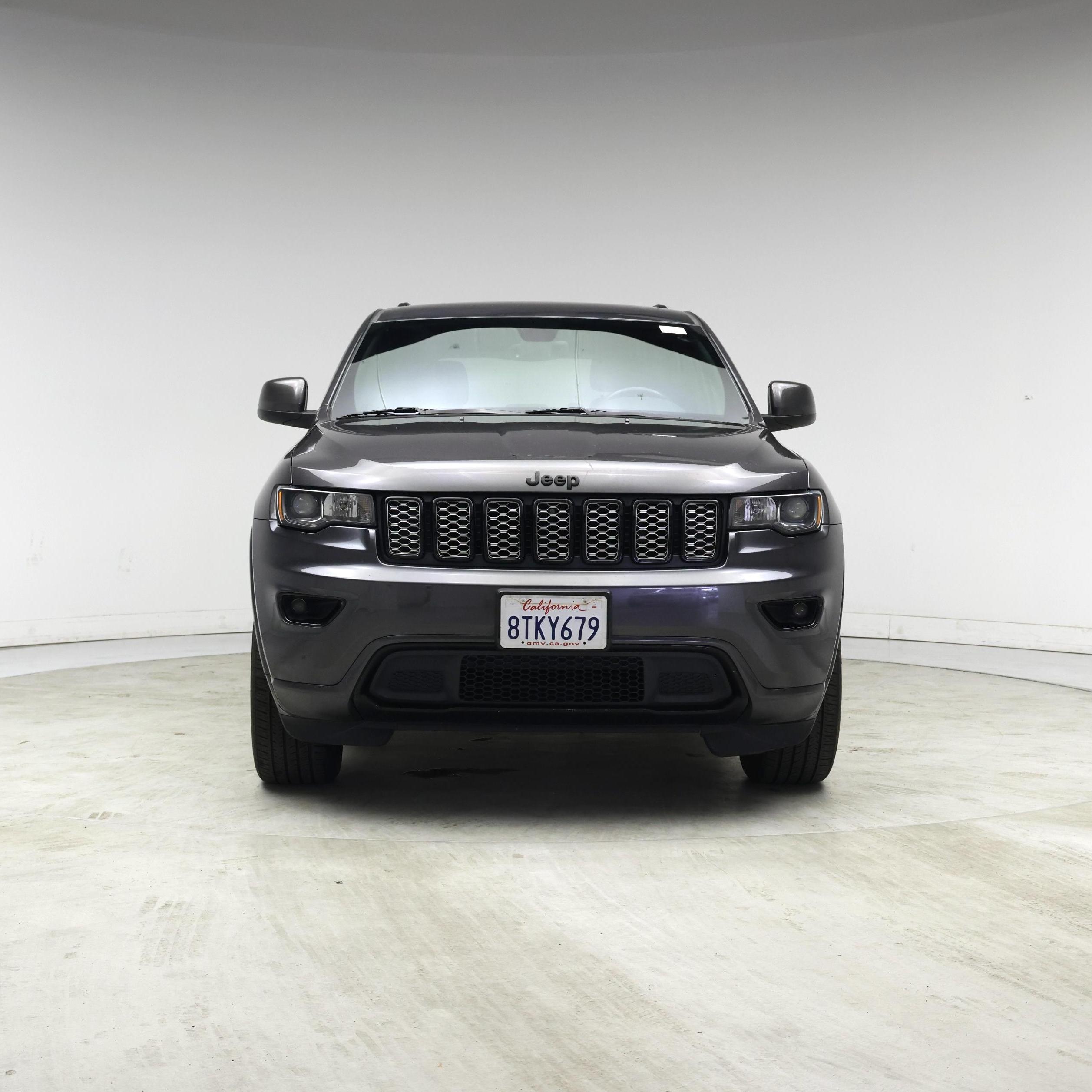 Thumbnail: 2017 Jeep Grand Cherokee - 5