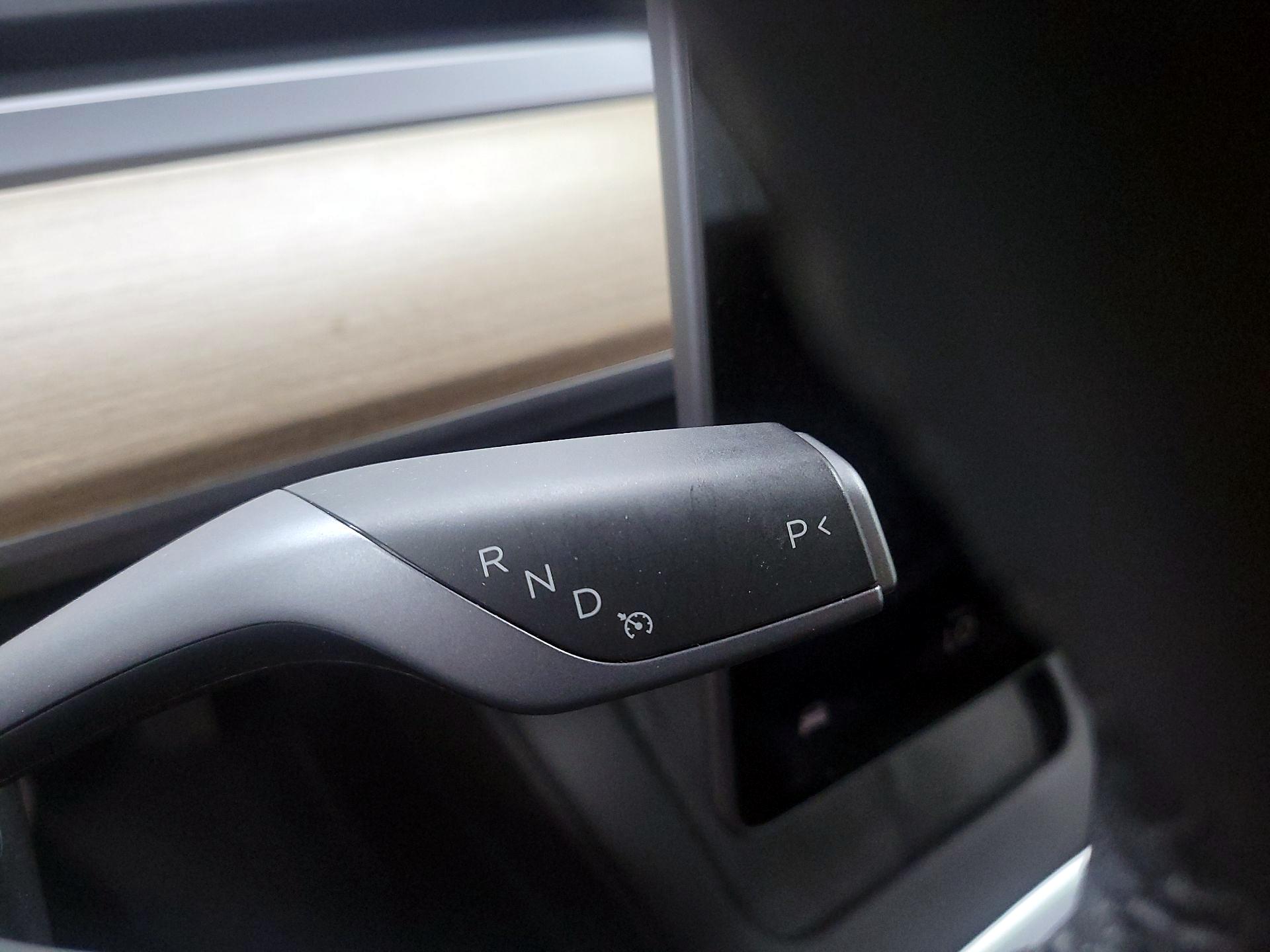 Thumbnail: 2023 Tesla Model 3 - 15