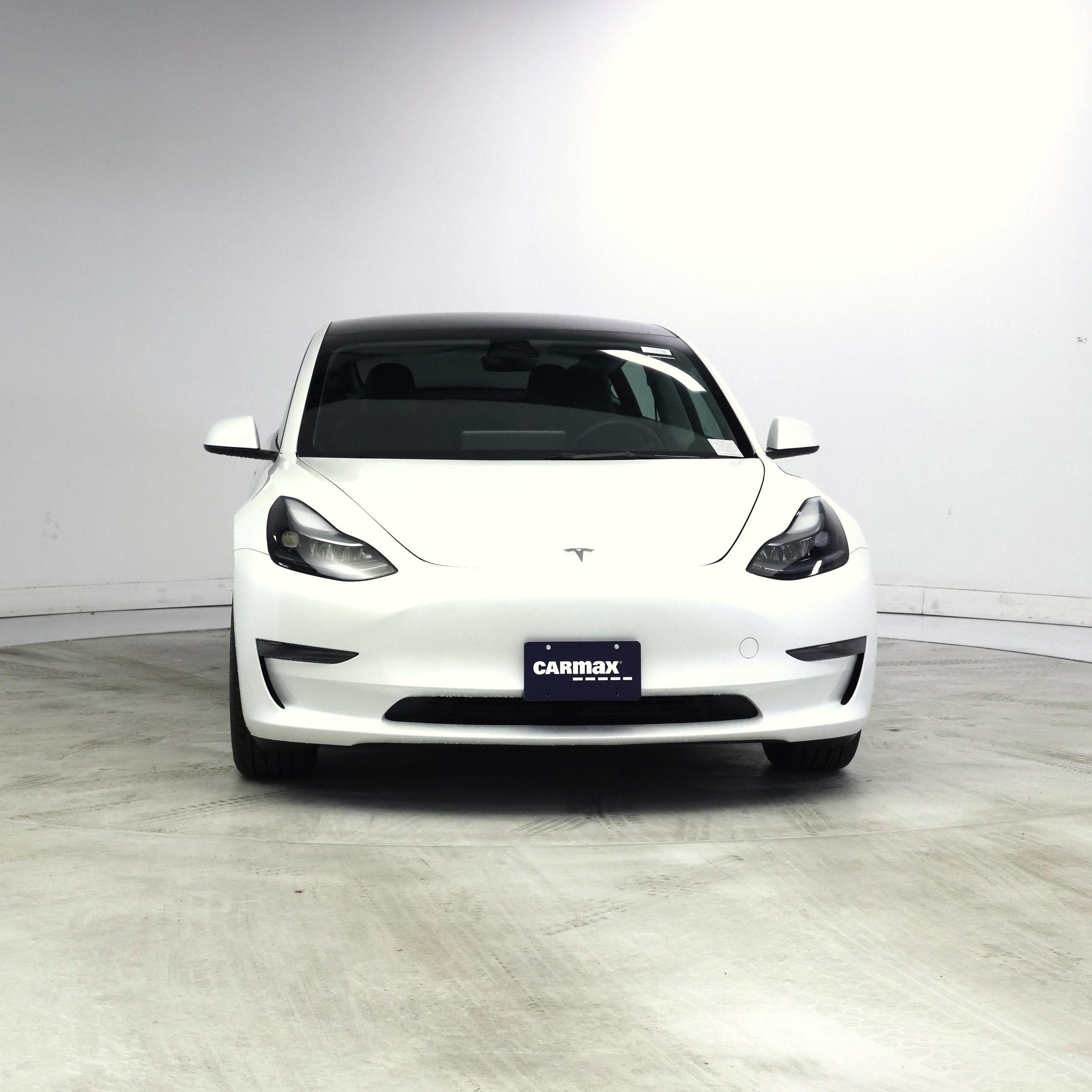 Thumbnail: 2023 Tesla Model 3 - 5
