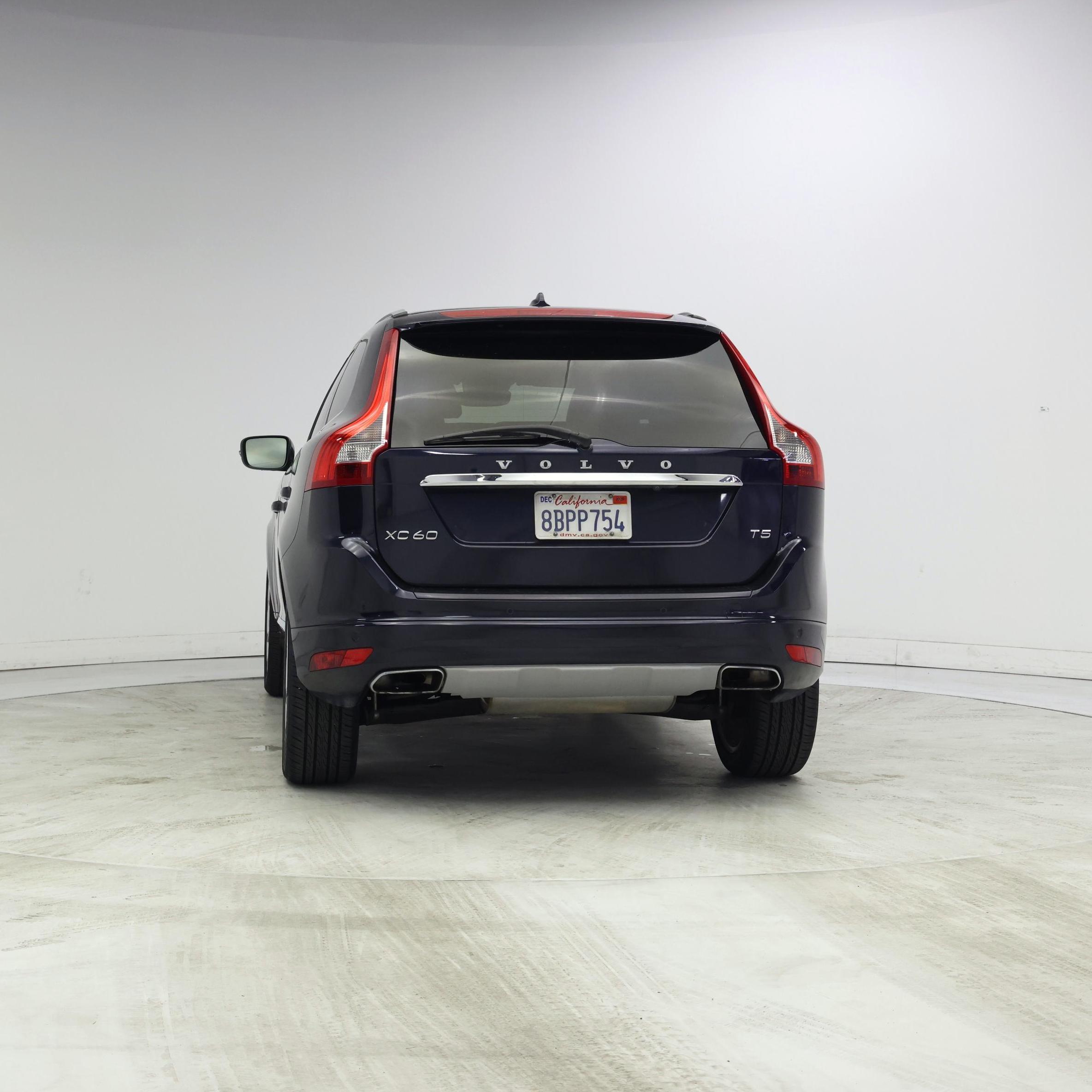 Thumbnail: 2017 Volvo XC60 - 6