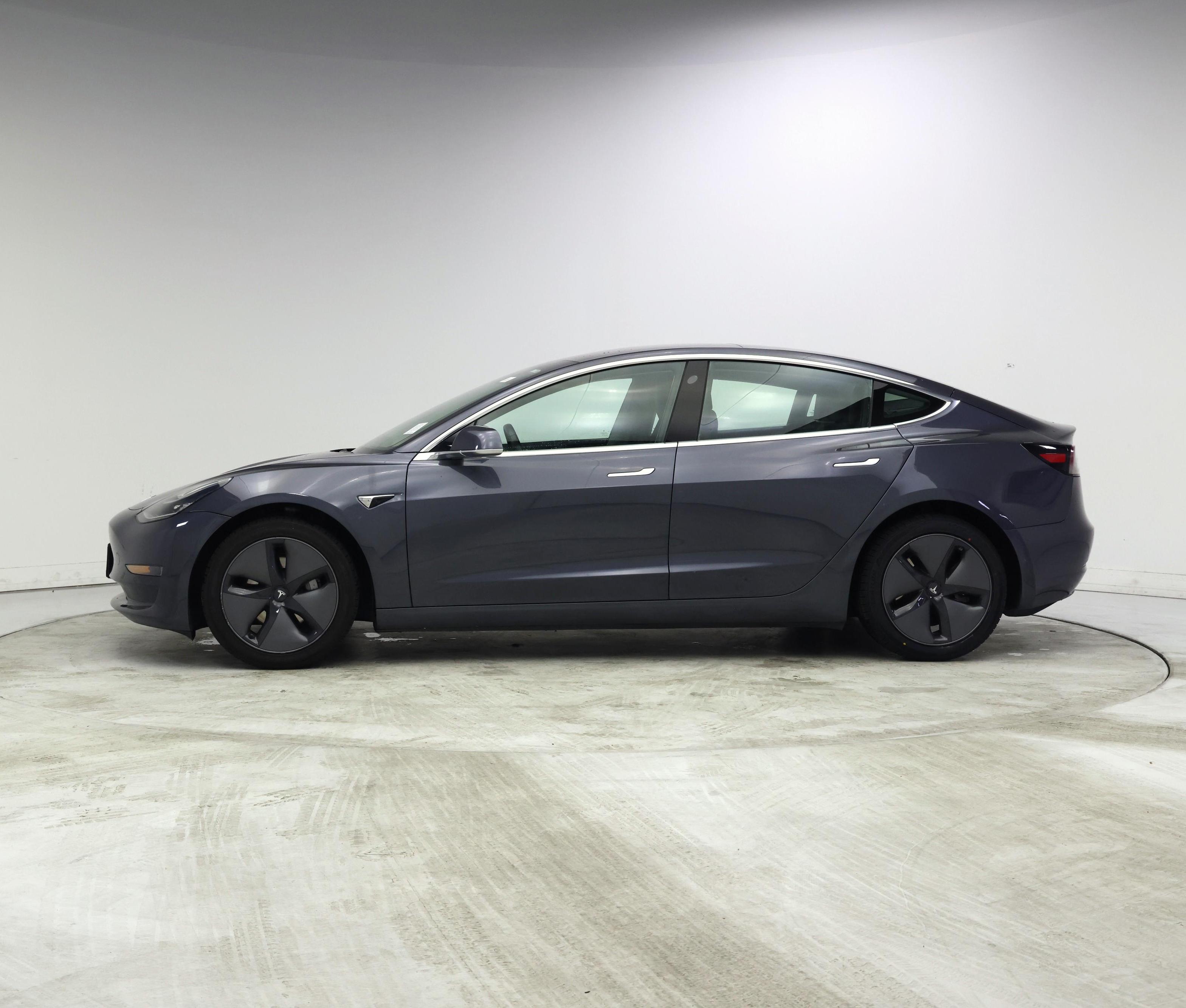 Thumbnail: 2020 Tesla Model 3 - 3