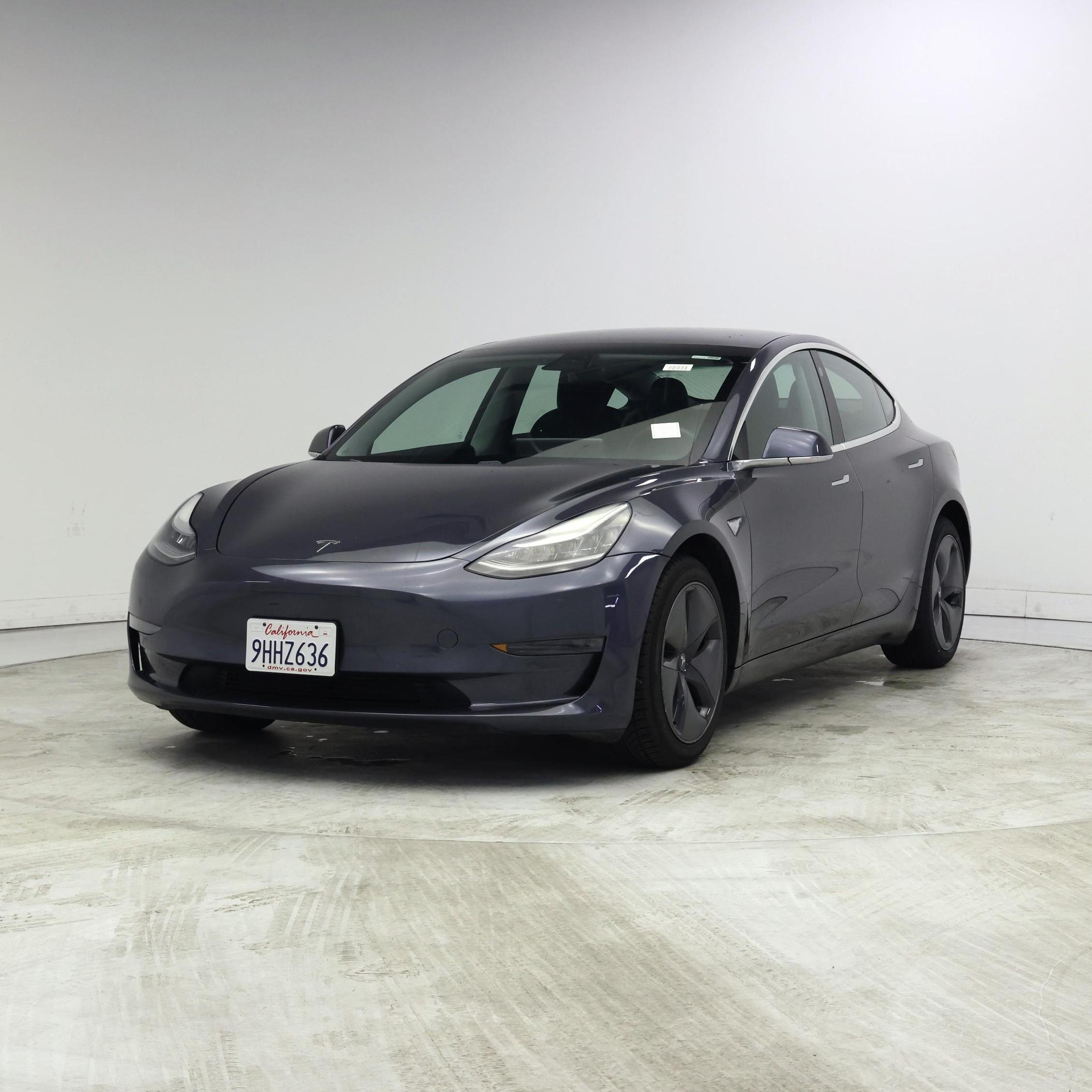 Thumbnail: 2020 Tesla Model 3 - 4