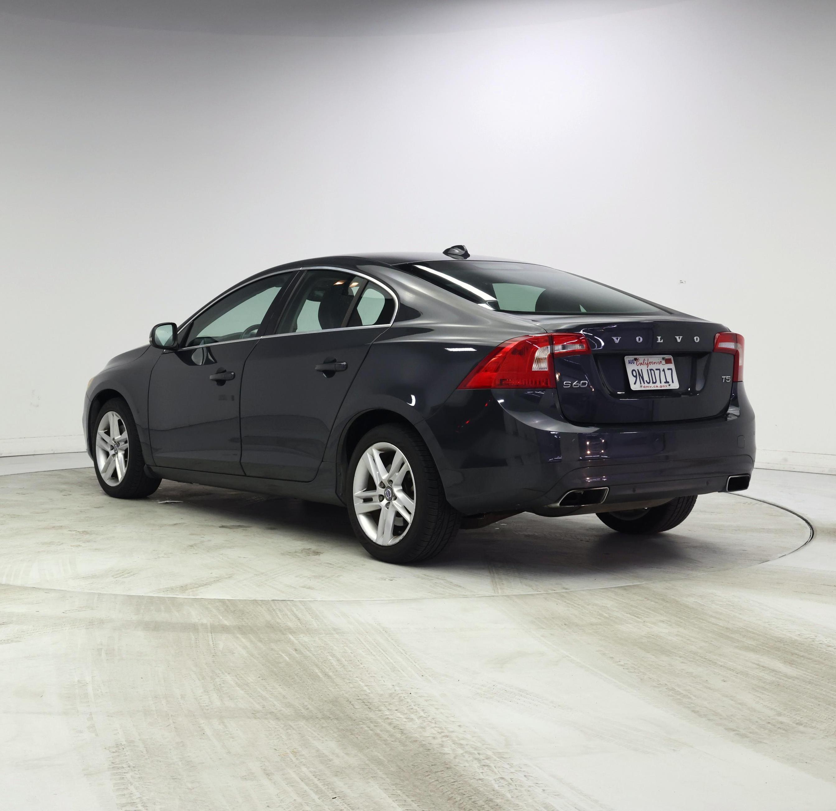 Thumbnail: 2015 Volvo S60 - 2