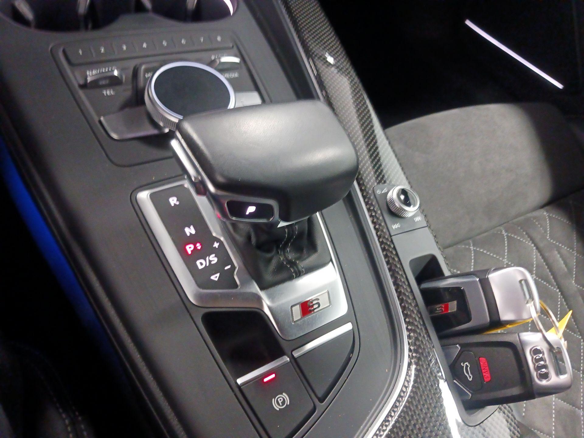 Thumbnail: 2018 Audi S5 - 15