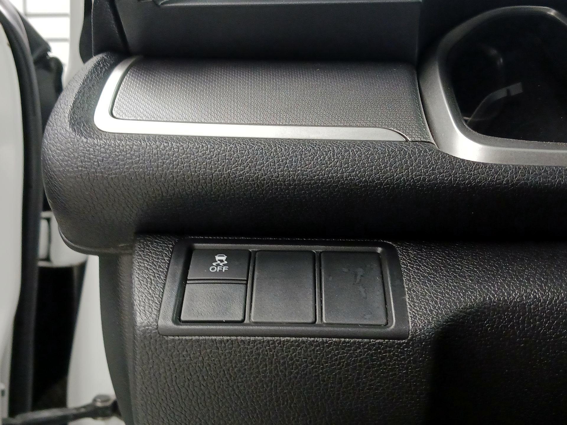 Thumbnail: 2016 Honda Civic - 13
