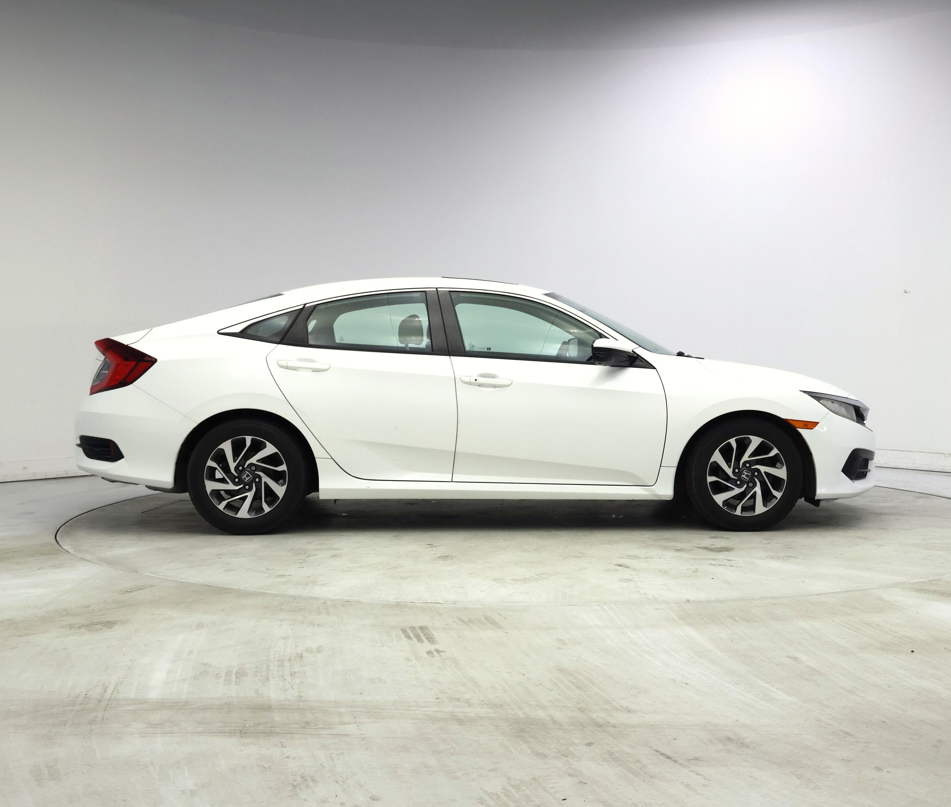 Thumbnail: 2016 Honda Civic - 7