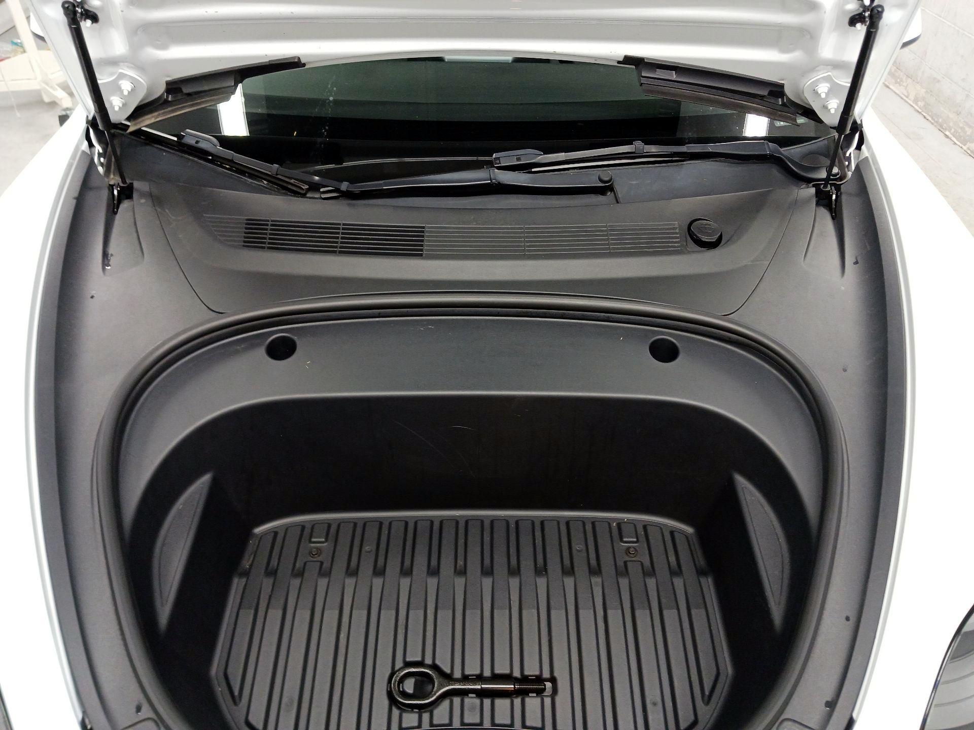 Thumbnail: 2022 Tesla Model 3 - 20