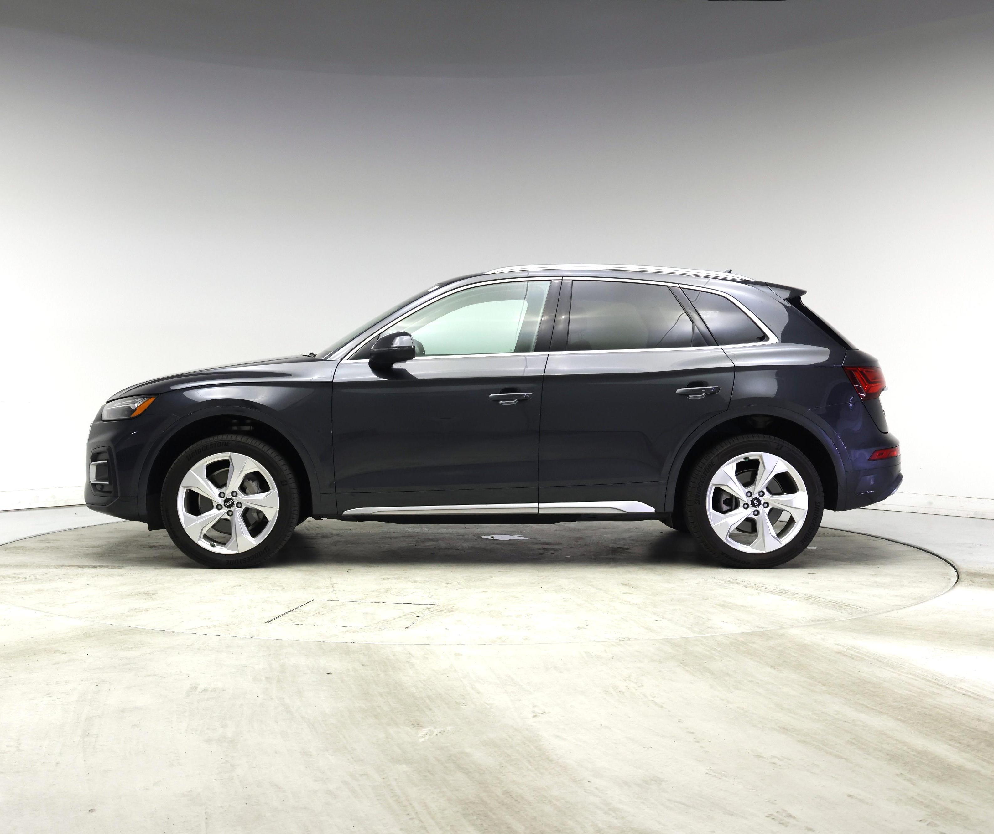 Thumbnail: 2021 Audi Q5 - 3