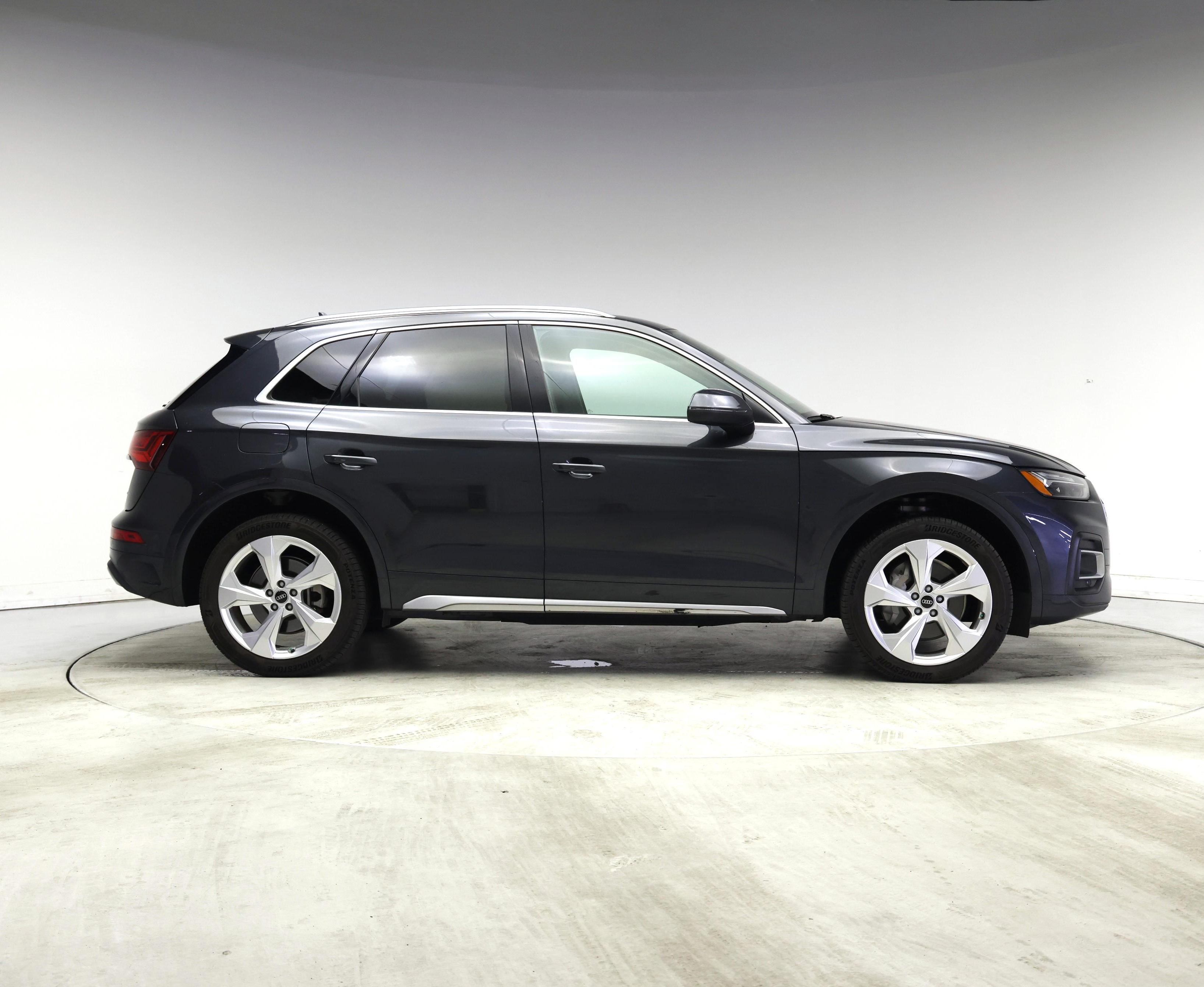 Thumbnail: 2021 Audi Q5 - 7