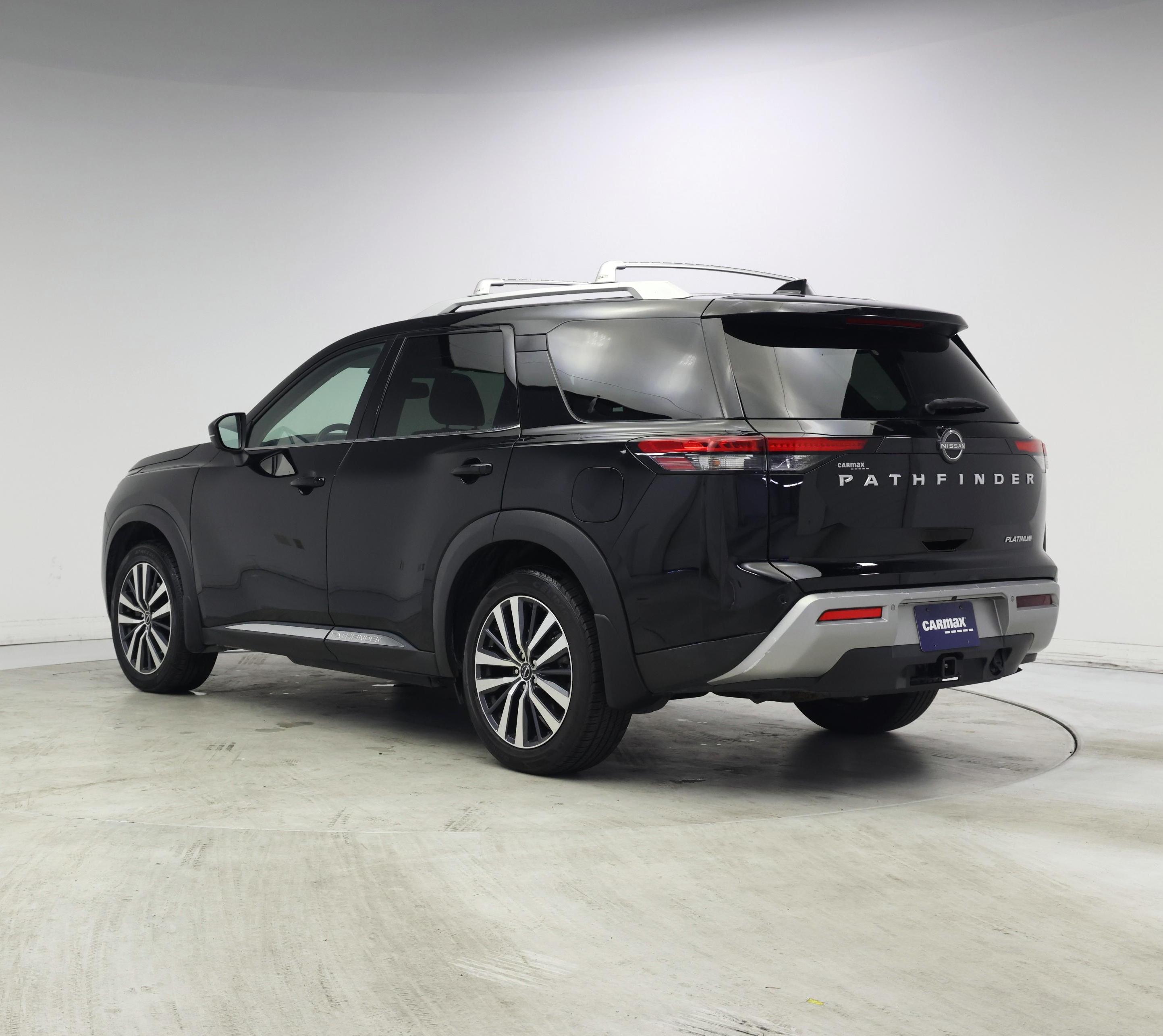 Thumbnail: 2022 Nissan Pathfinder - 2