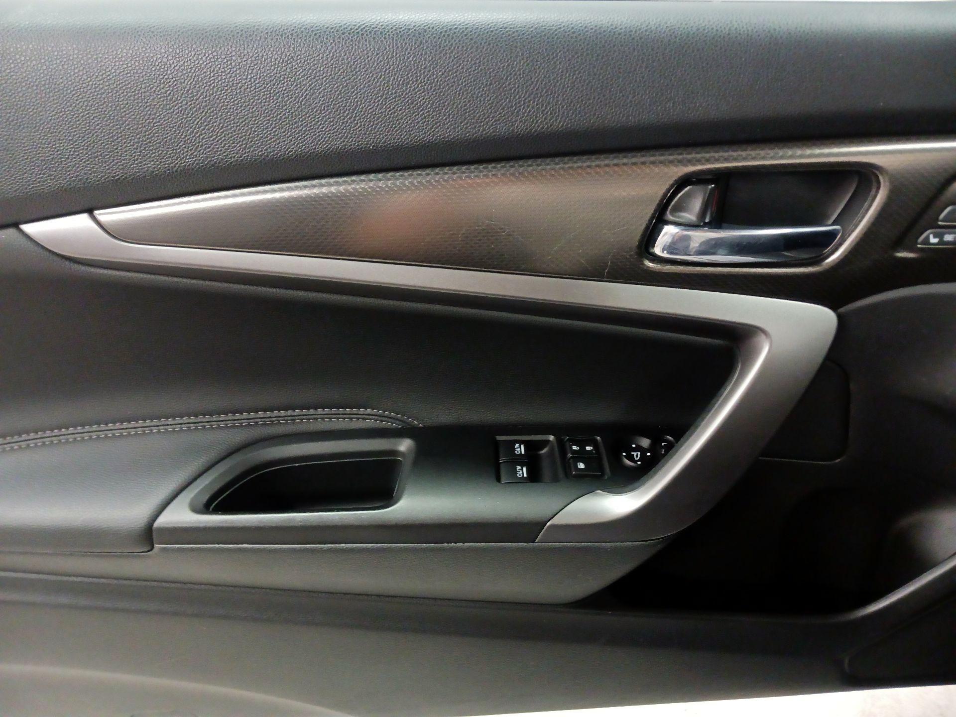 Thumbnail: 2016 Honda Accord - 12