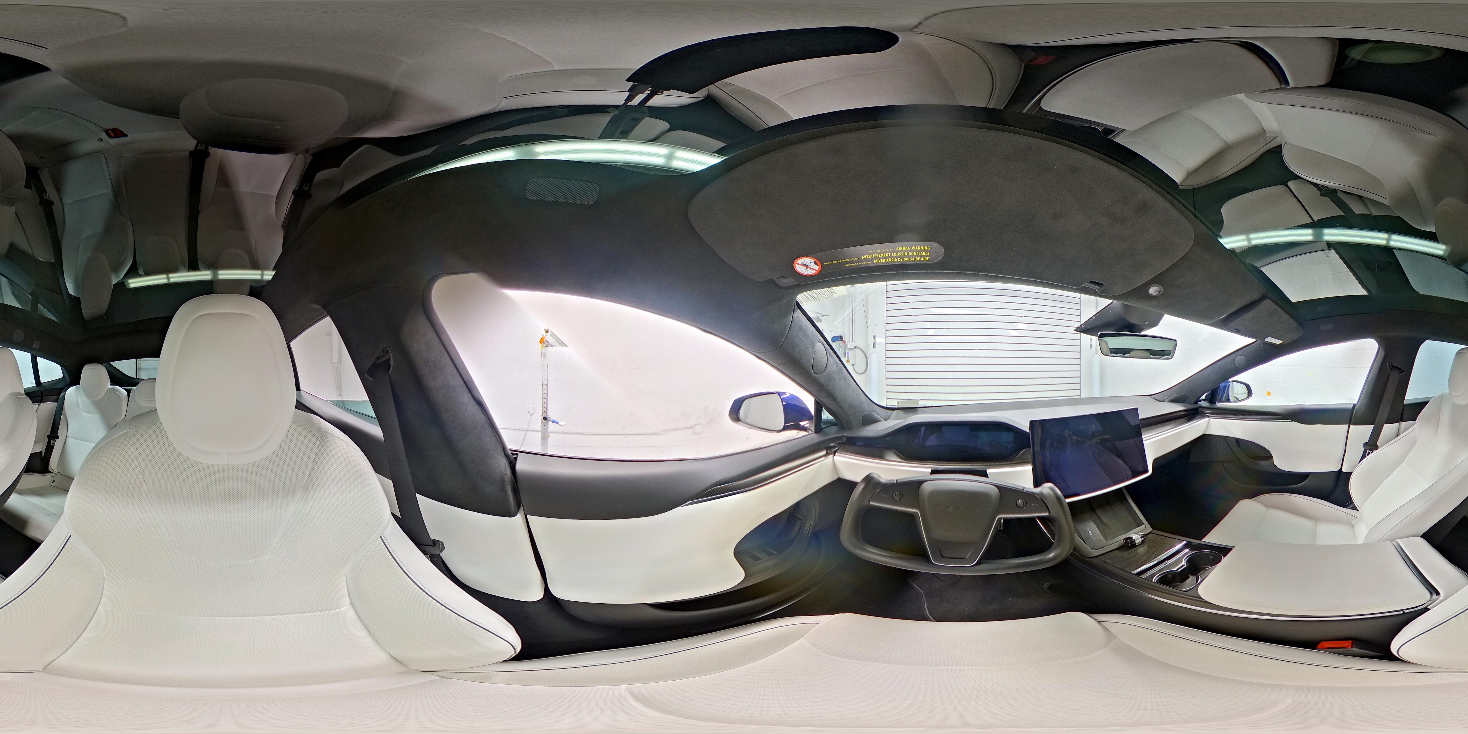 2022 Tesla Model S Plaid - Photo 24