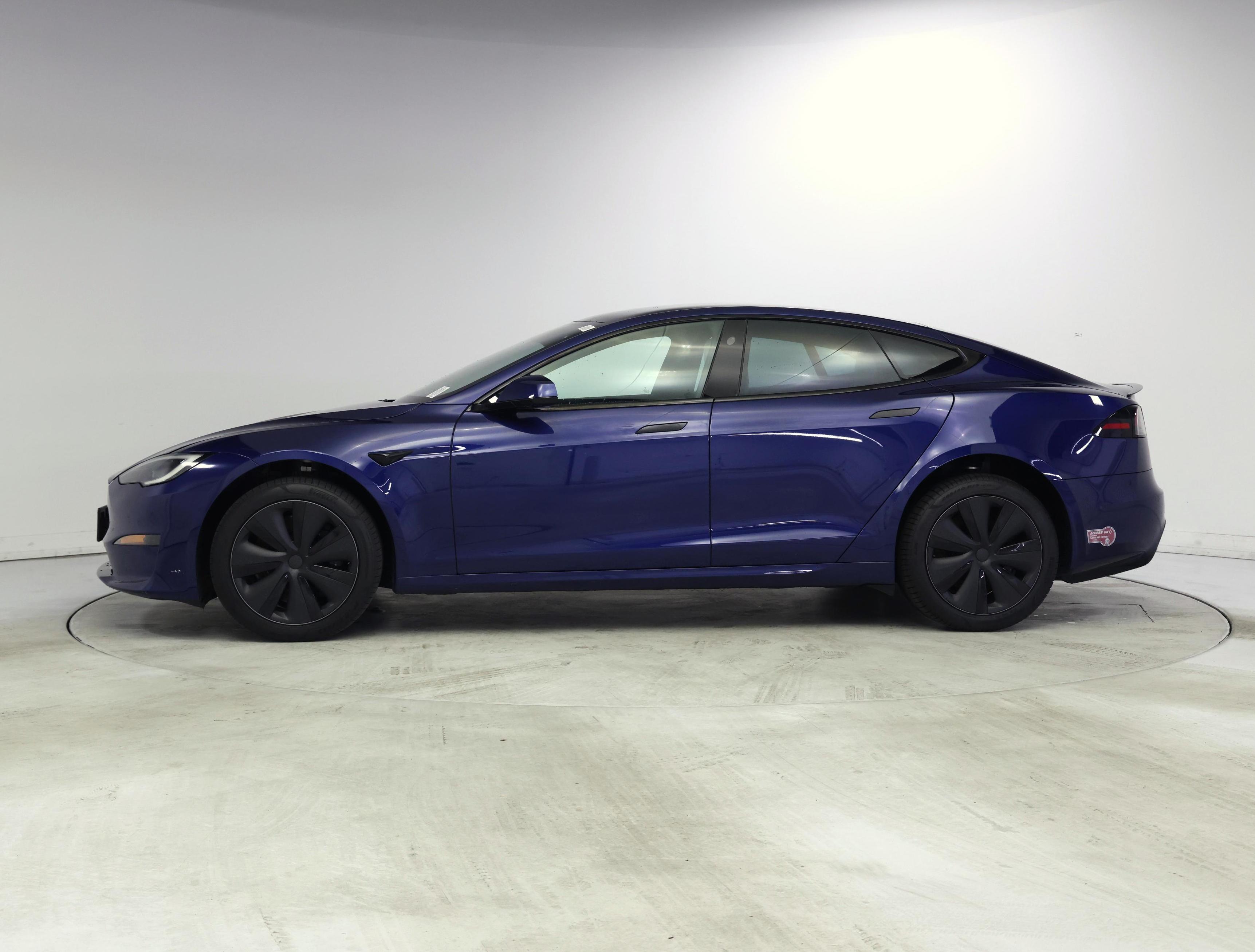 Thumbnail: 2022 Tesla Model S - 3