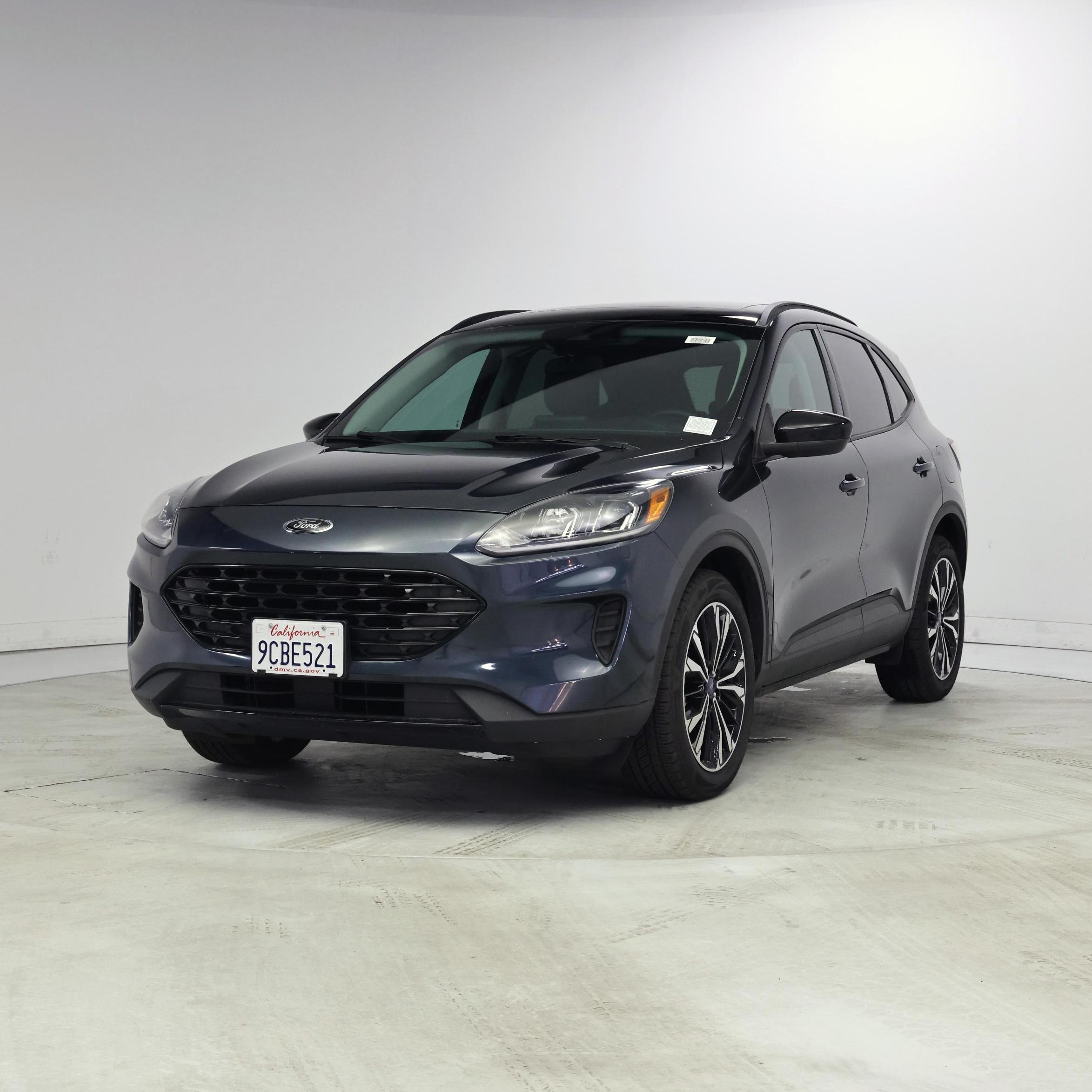 Thumbnail: 2022 Ford Escape - 4