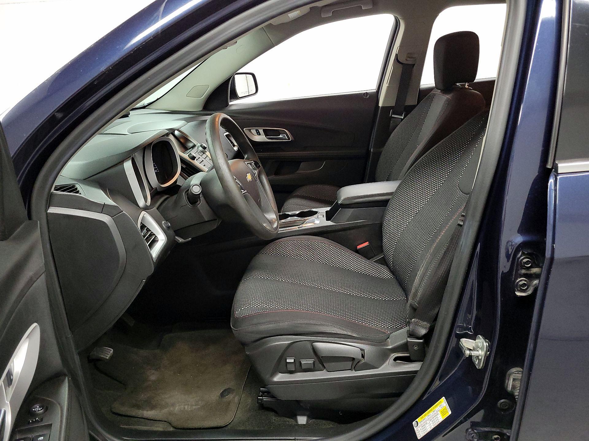 Thumbnail: 2017 Chevrolet Equinox - 11