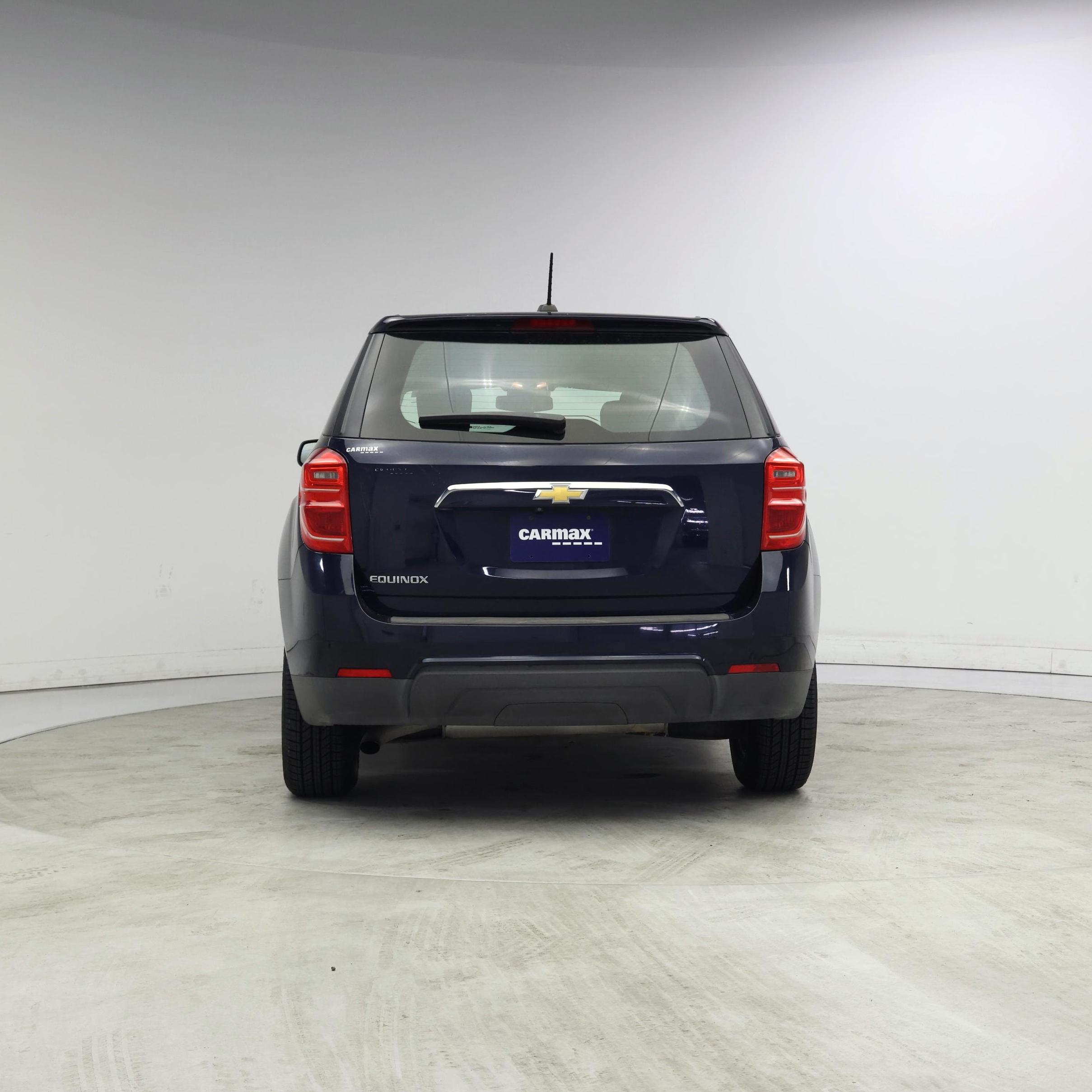 Thumbnail: 2017 Chevrolet Equinox - 6