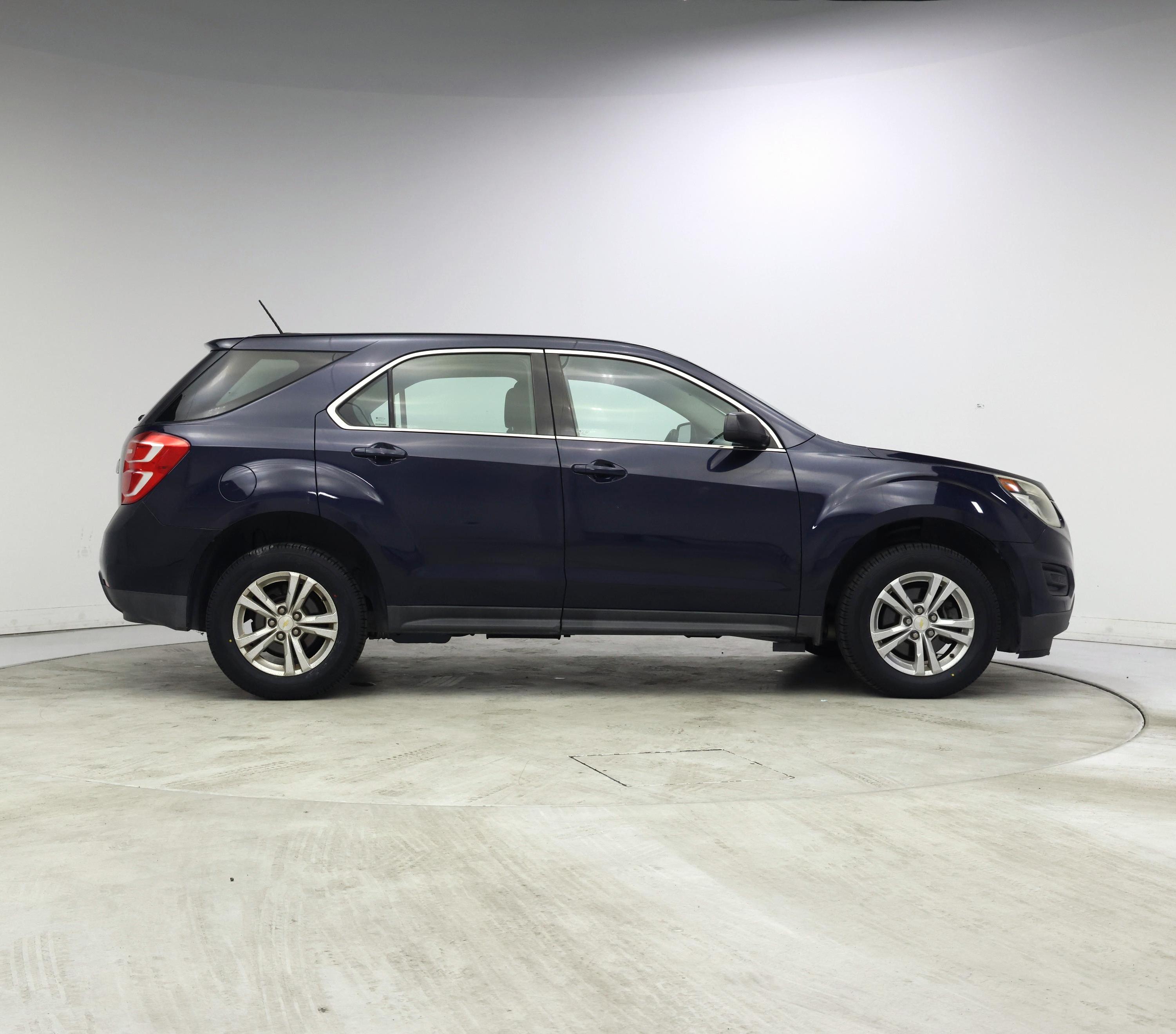 Thumbnail: 2017 Chevrolet Equinox - 7