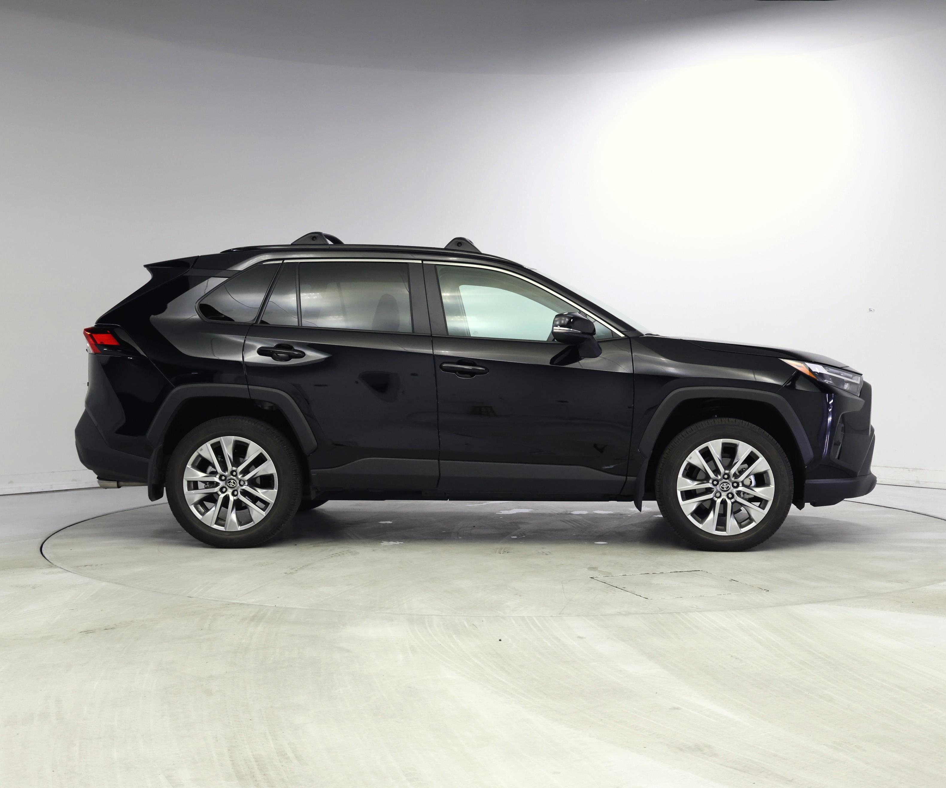 Thumbnail: 2024 Toyota RAV4 - 7