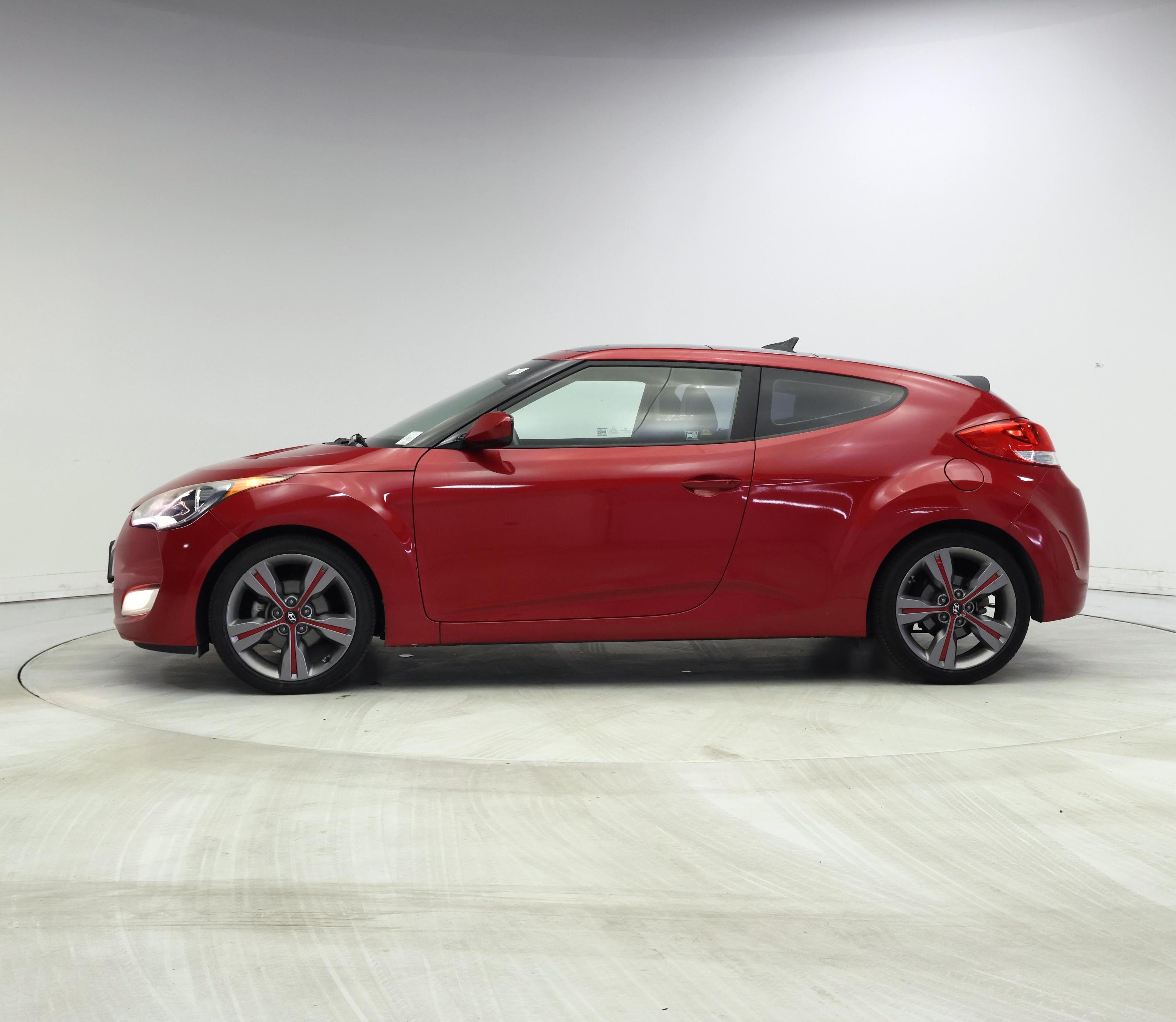 Thumbnail: 2016 Hyundai Veloster - 3