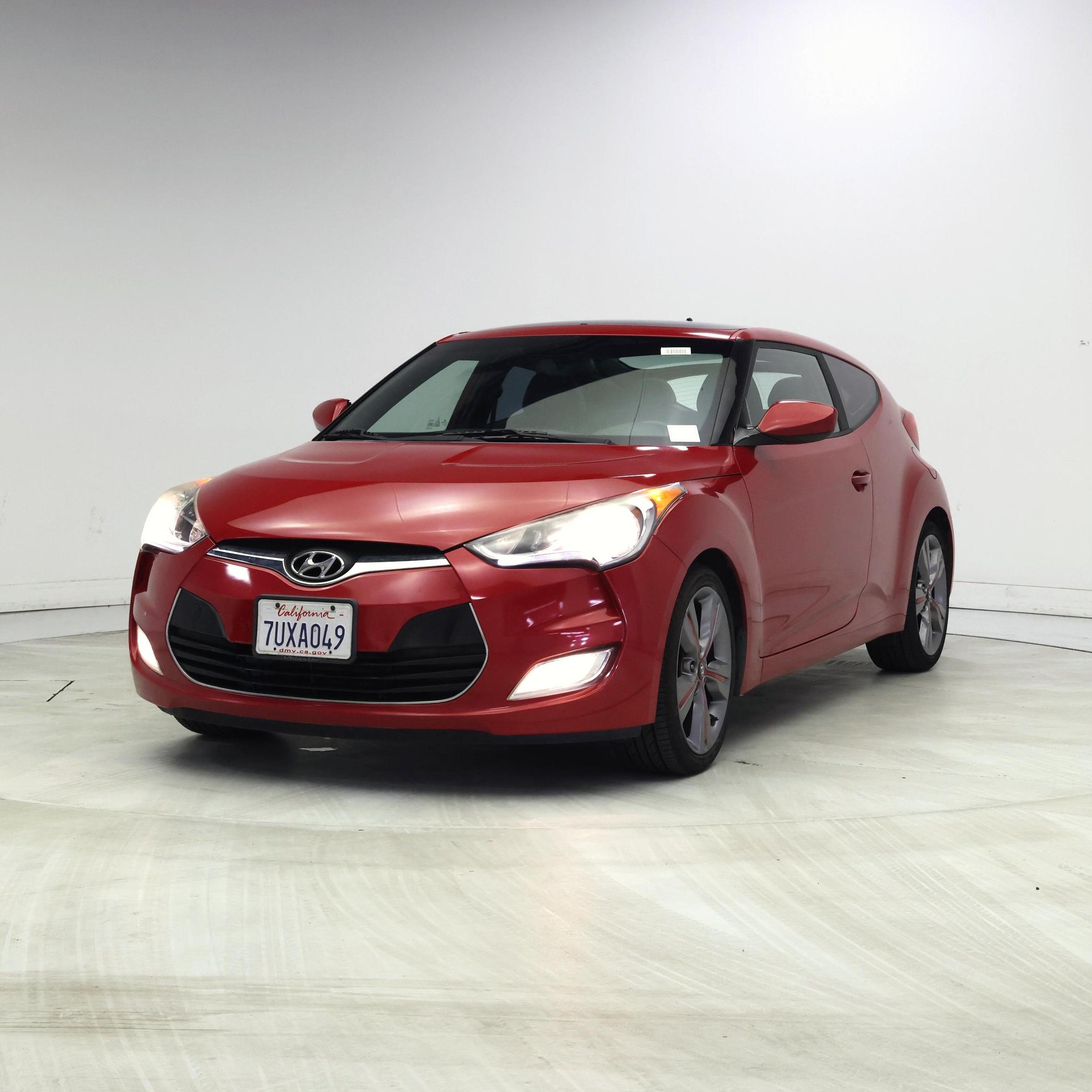 Thumbnail: 2016 Hyundai Veloster - 4