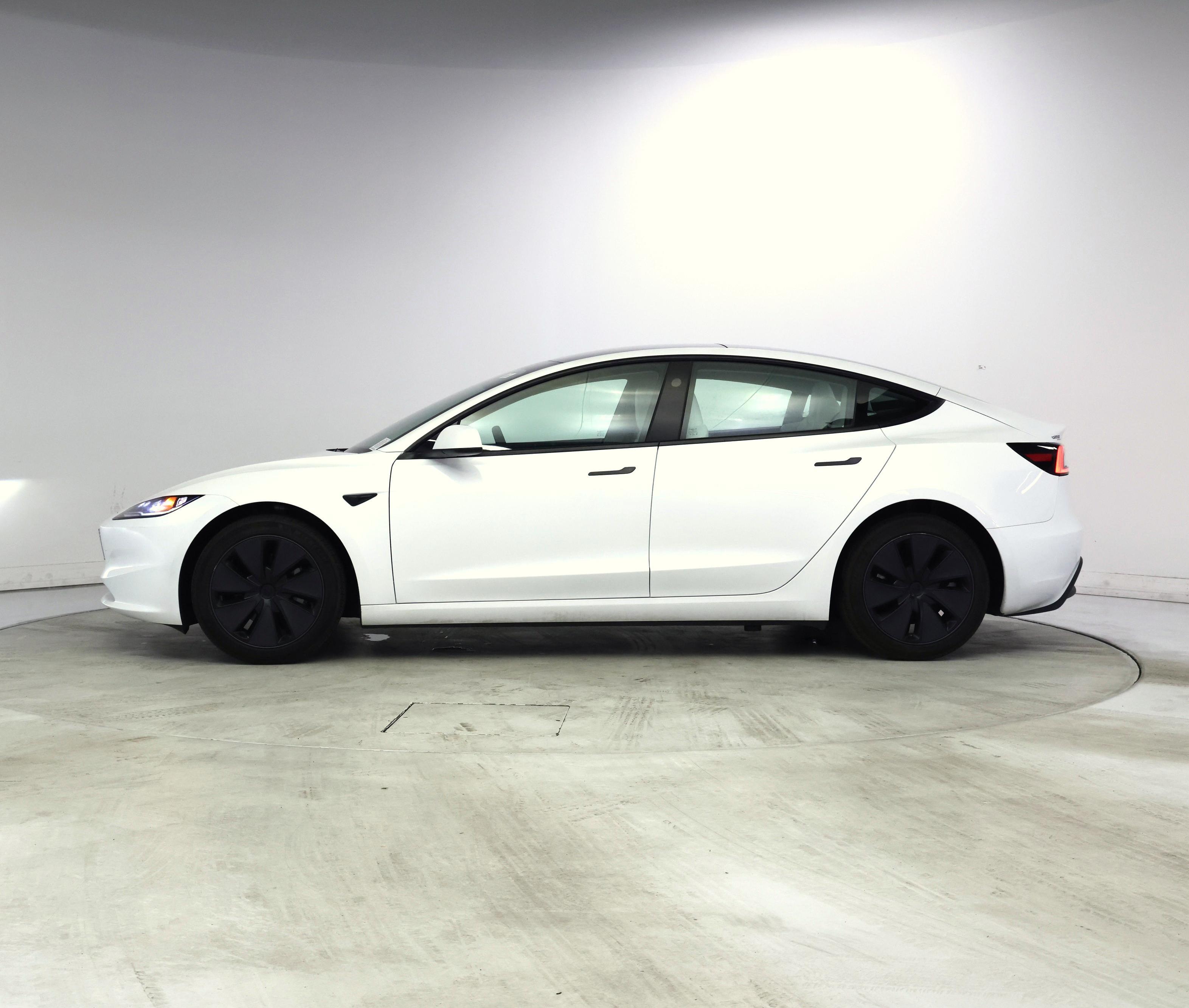 Thumbnail: 2024 Tesla Model 3 - 3