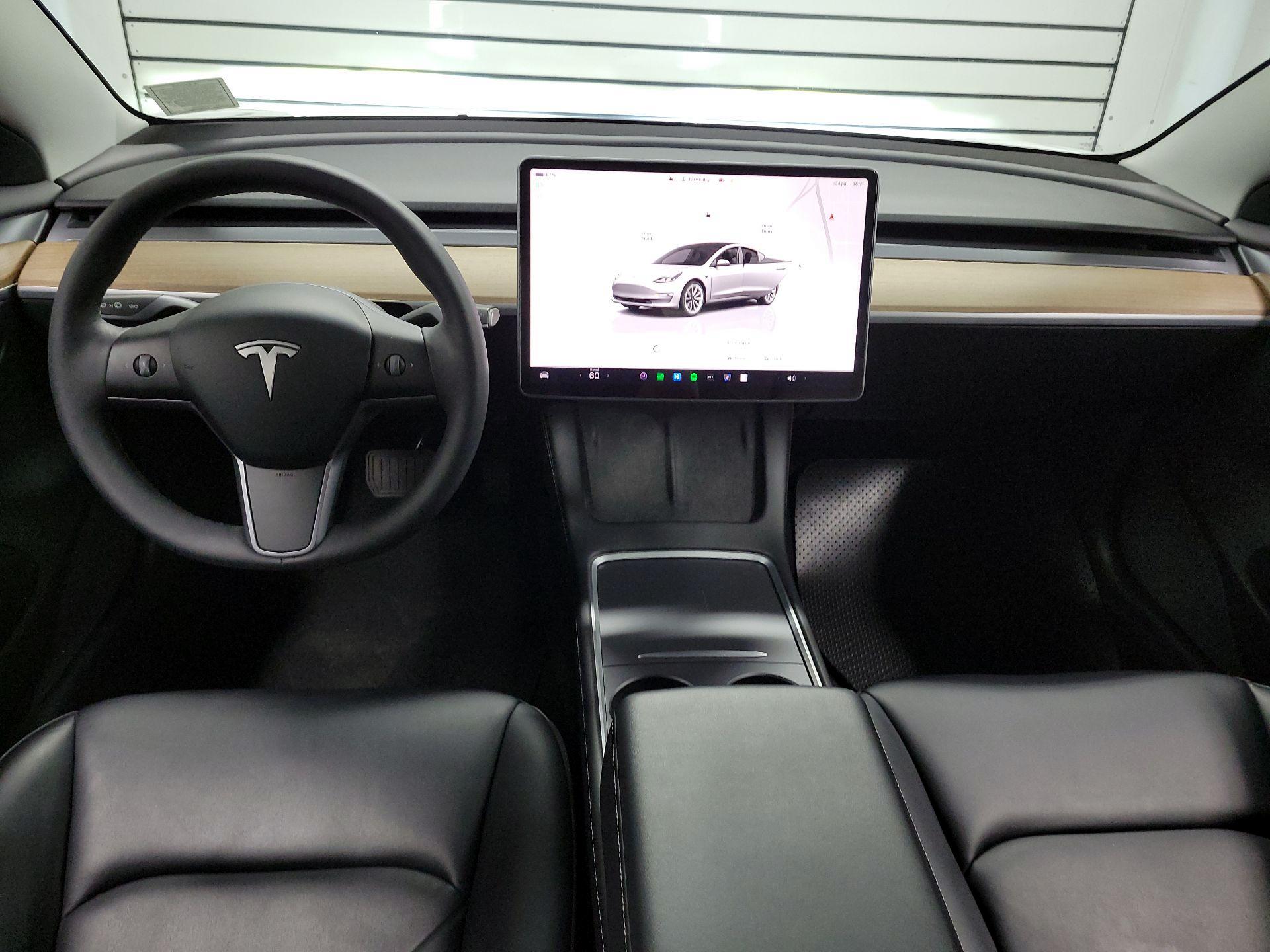 Thumbnail: 2022 Tesla Model 3 - 9