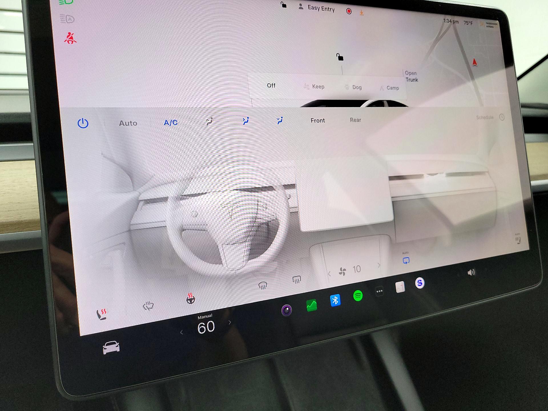Thumbnail: 2022 Tesla Model 3 - 16