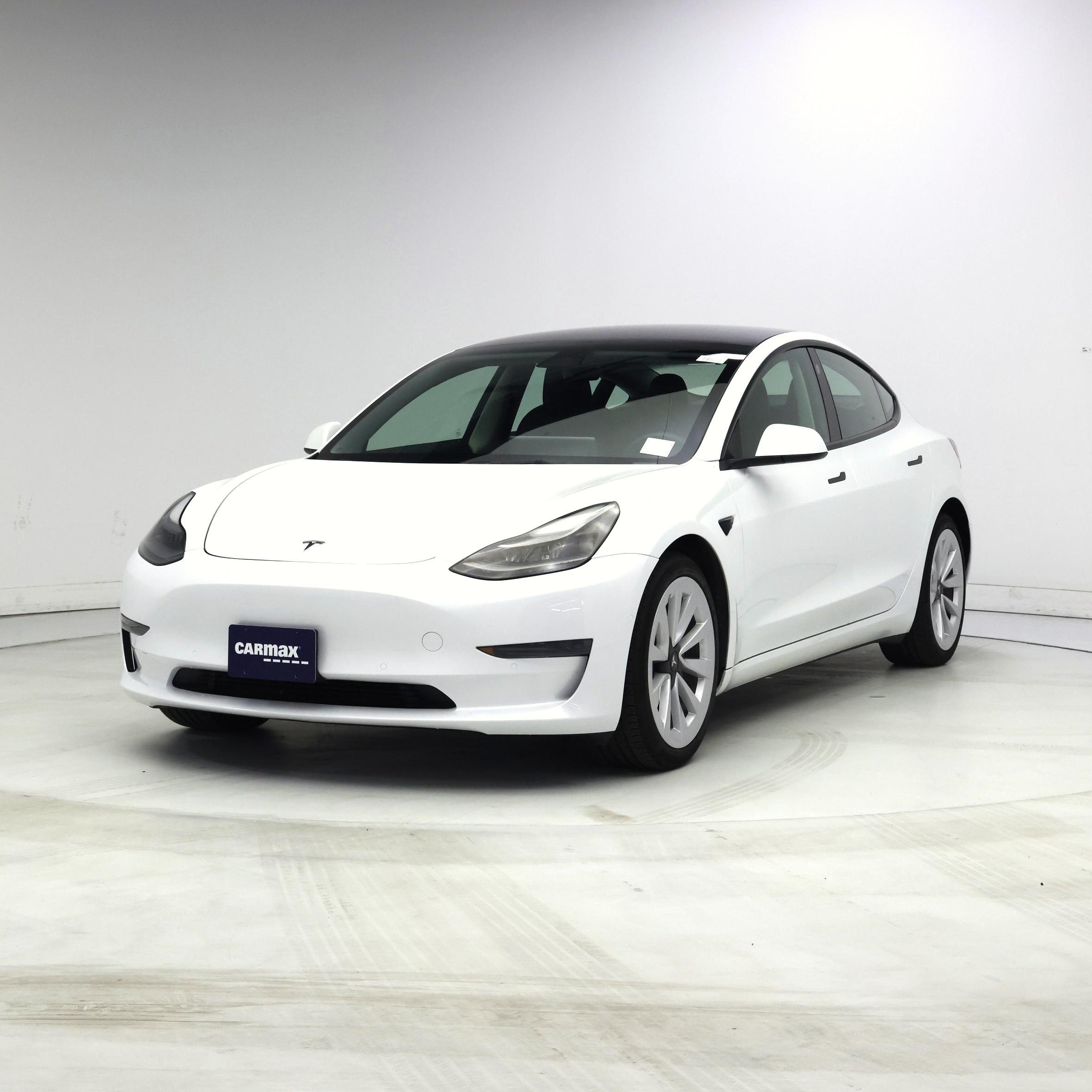 Thumbnail: 2022 Tesla Model 3 - 4