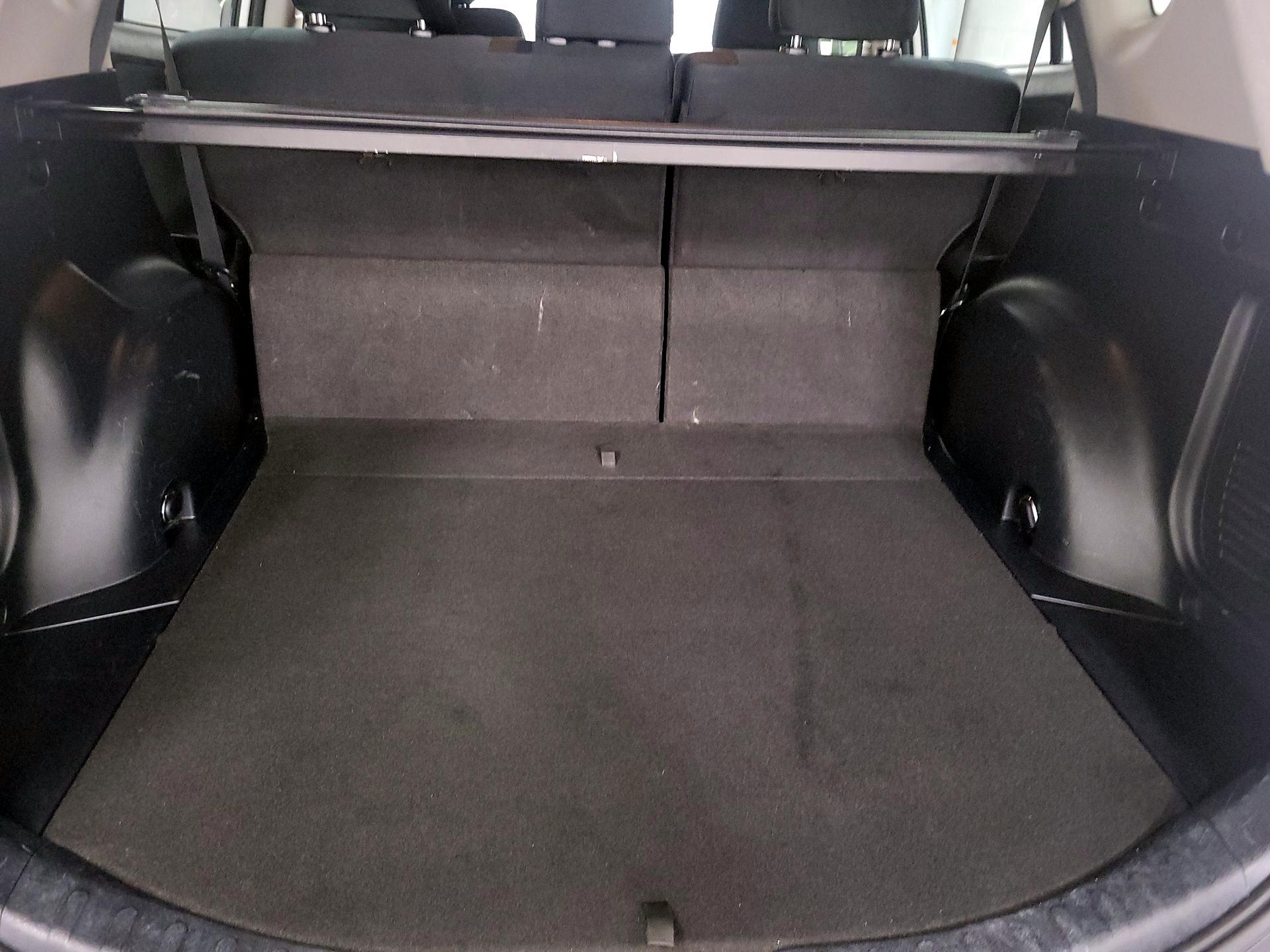 Thumbnail: 2014 Toyota RAV4 - 18