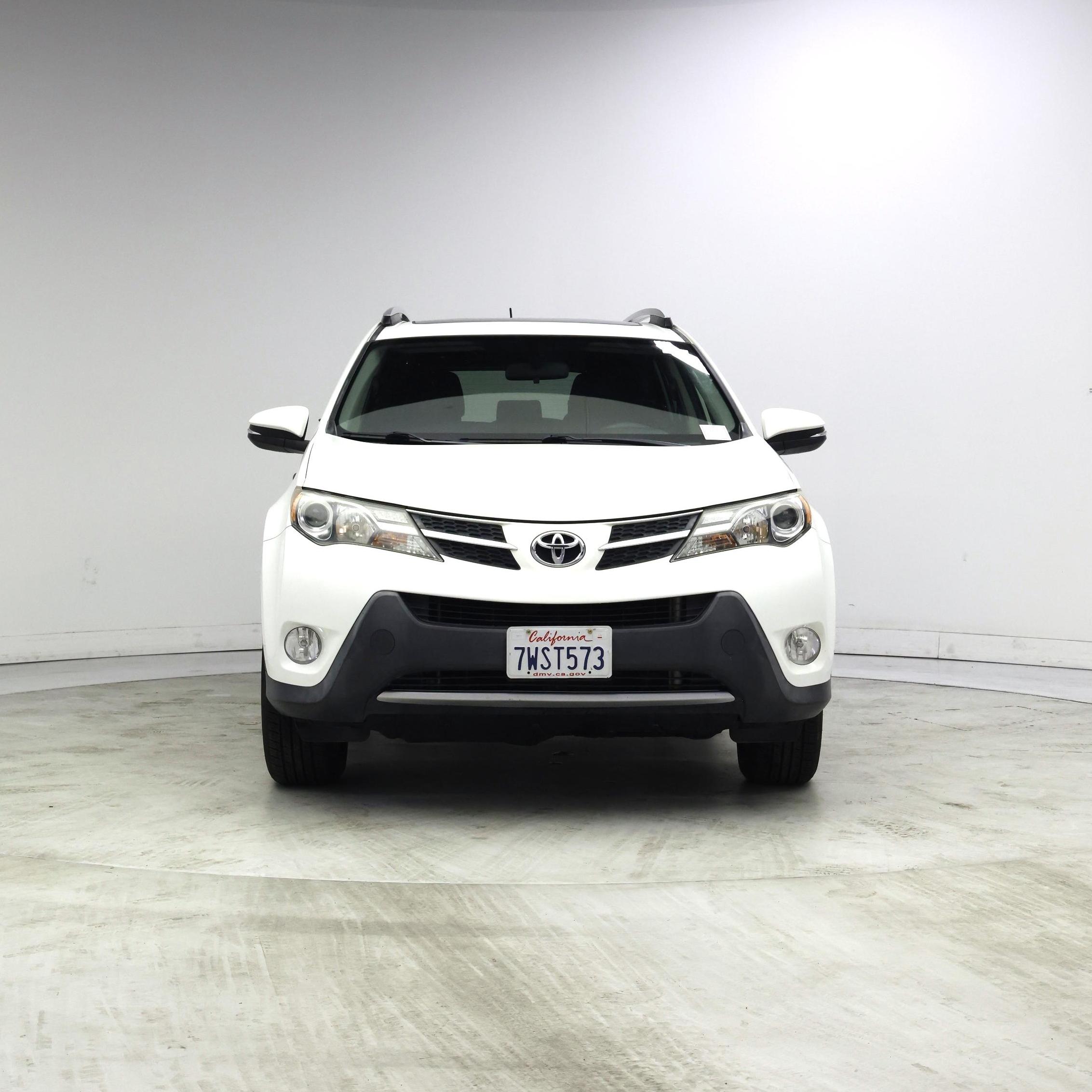 Thumbnail: 2014 Toyota RAV4 - 5