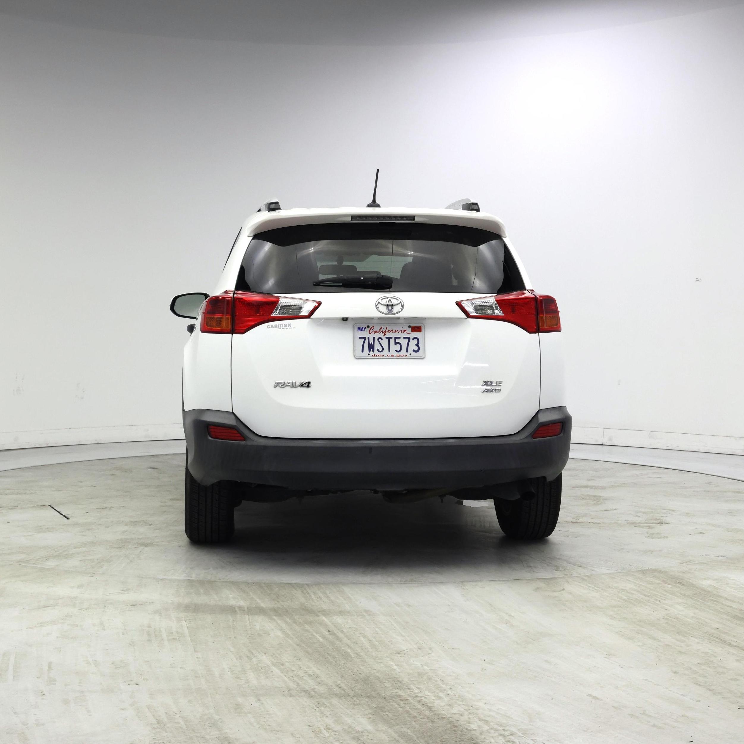 Thumbnail: 2014 Toyota RAV4 - 6