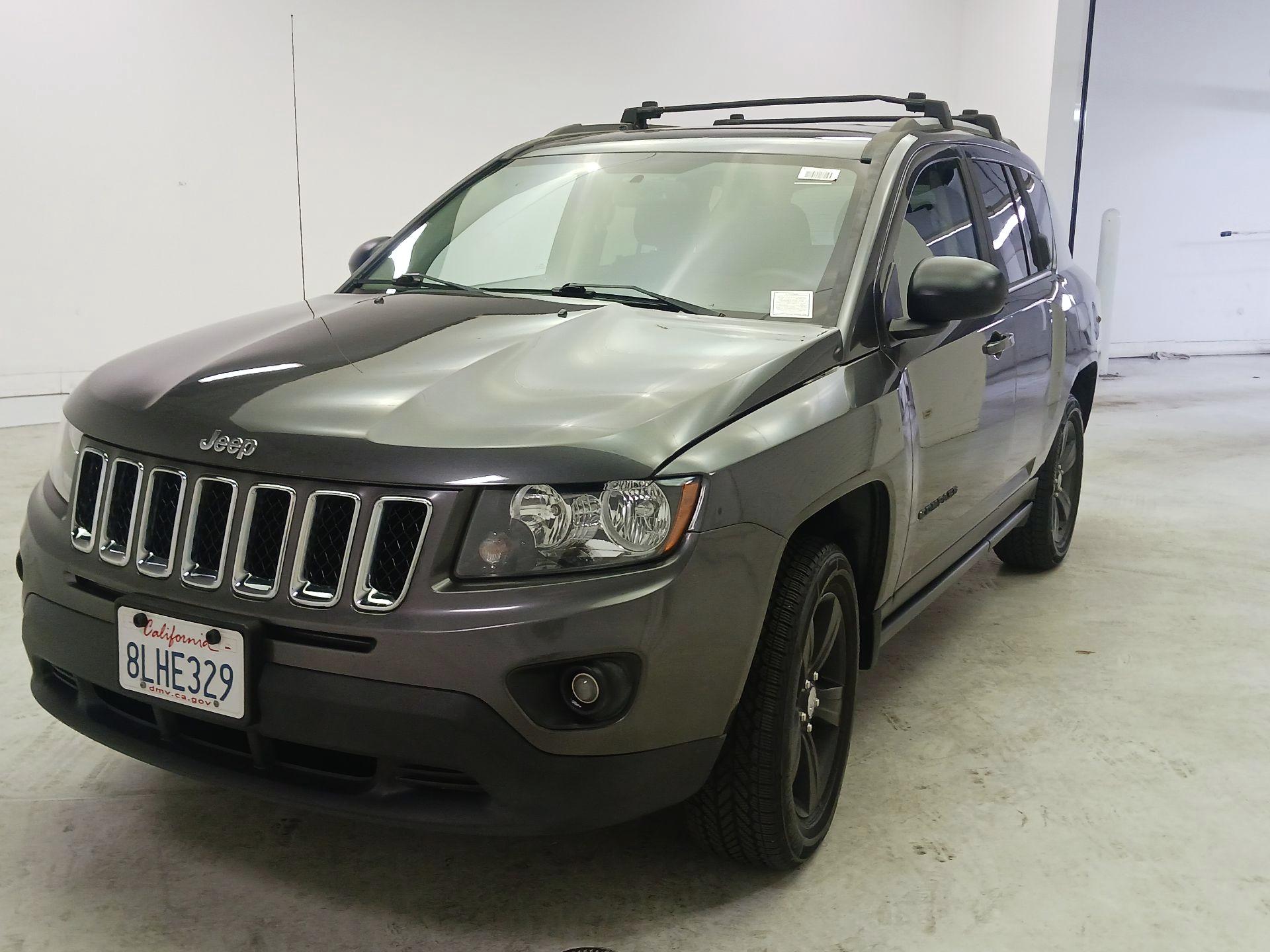 Thumbnail: 2016 Jeep Compass - 3