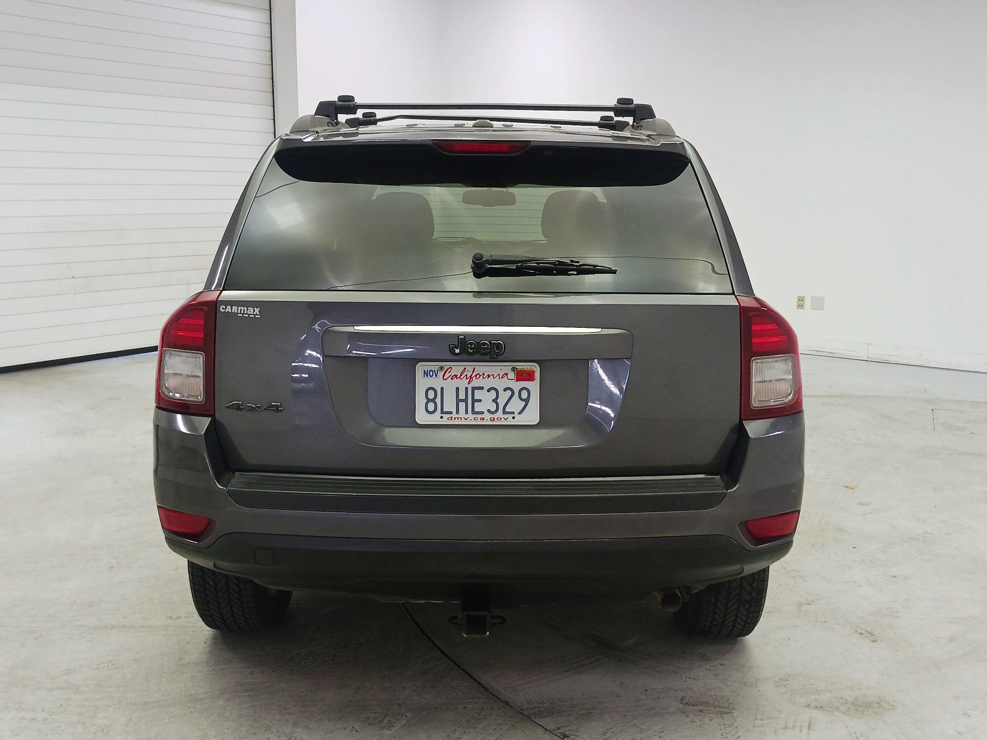 Thumbnail: 2016 Jeep Compass - 6
