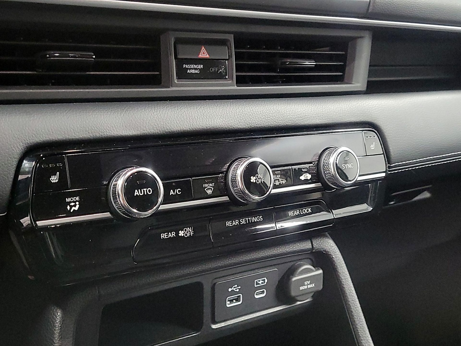 2024 Honda Pilot Touring - Photo 17