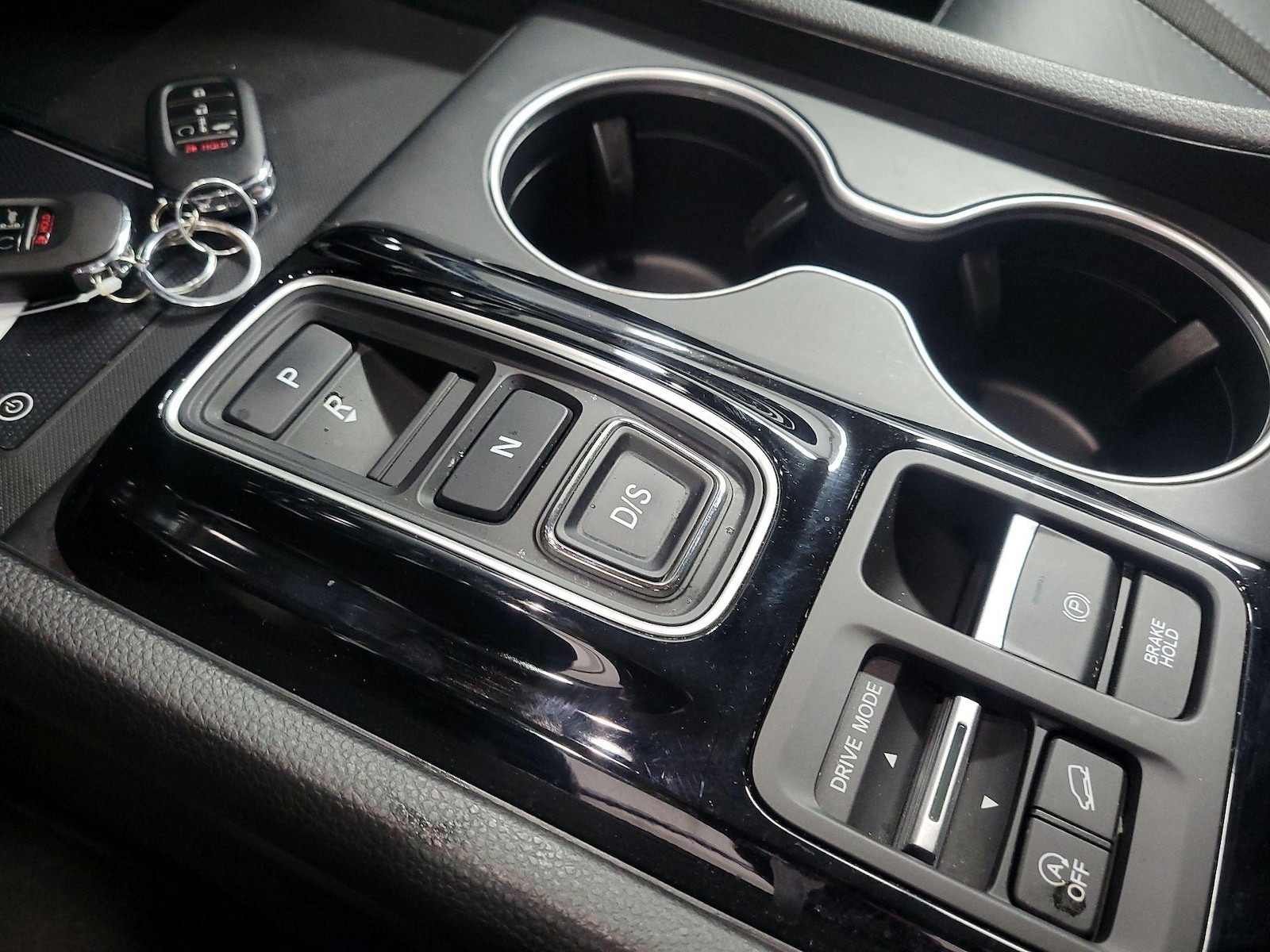 2024 Honda Pilot Touring - Photo 18