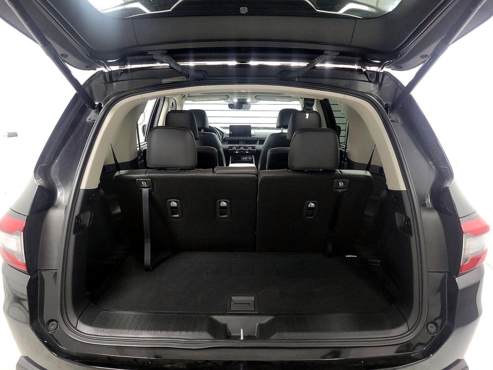 2024 Honda Pilot Touring - Photo 21