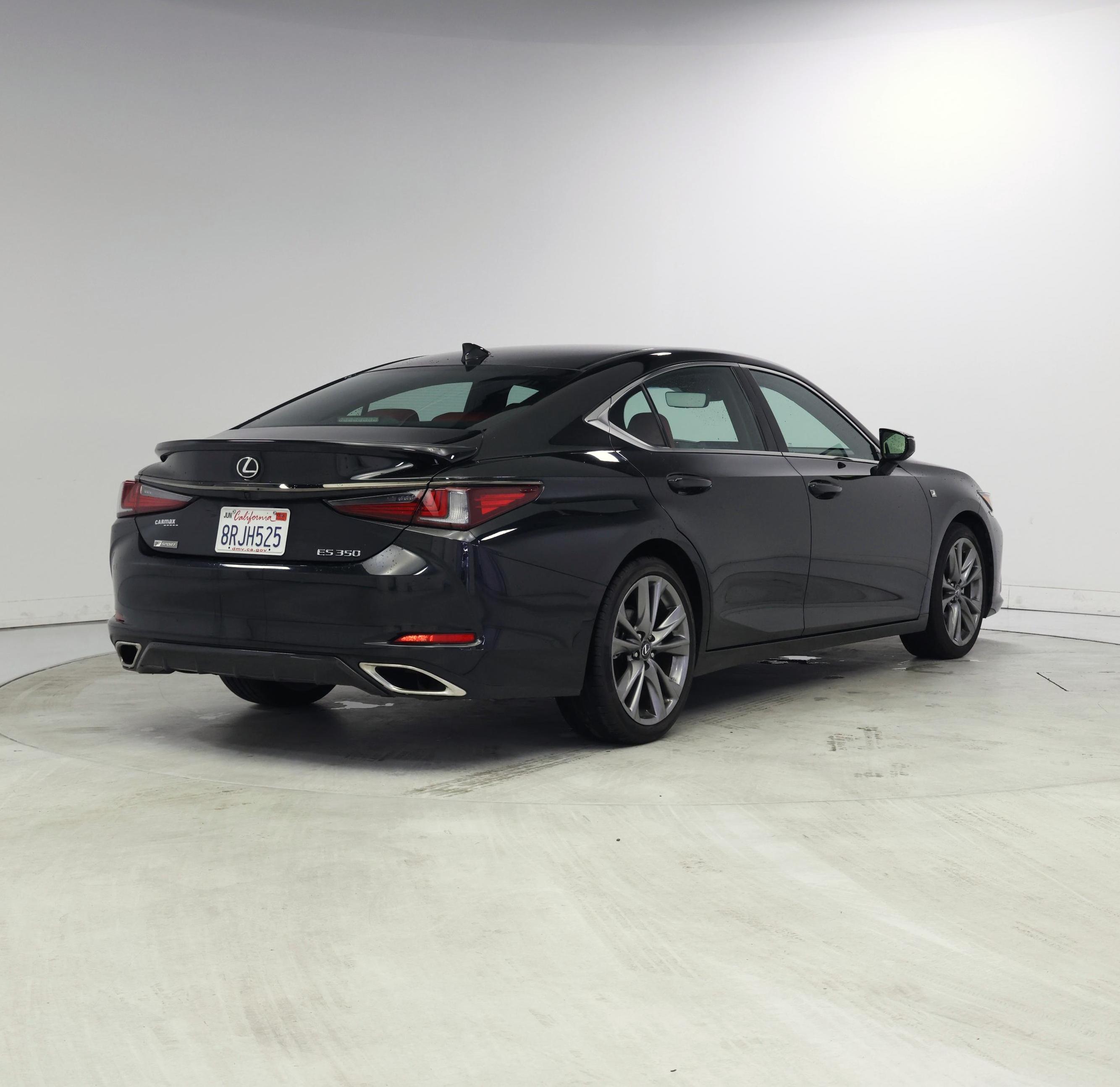 Thumbnail: 2020 Lexus ES - 8
