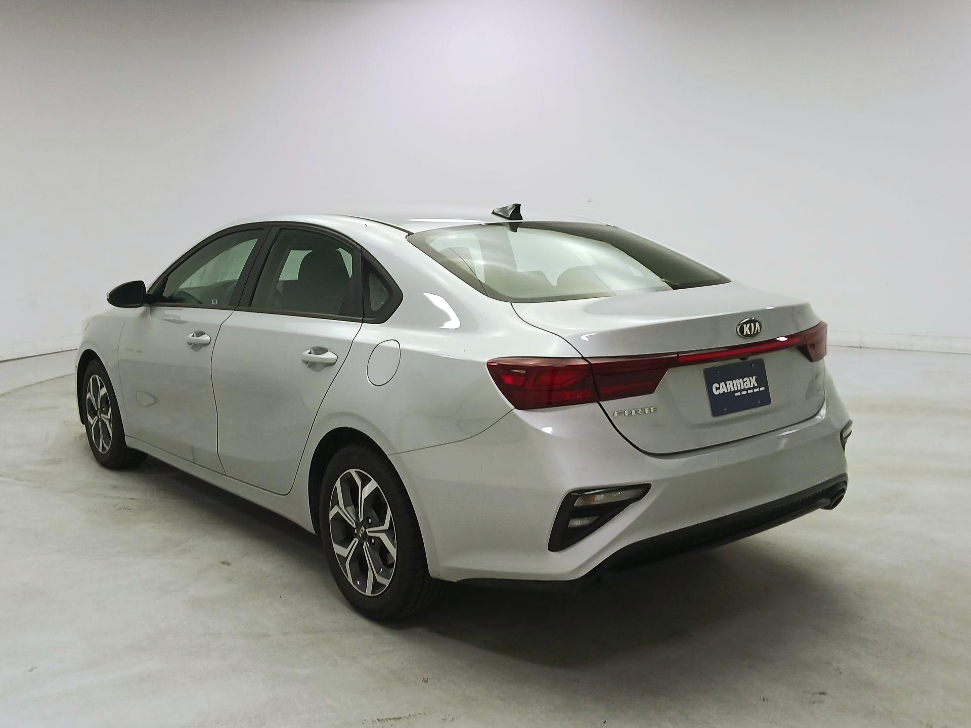 Thumbnail: 2021 Kia Forte - 7